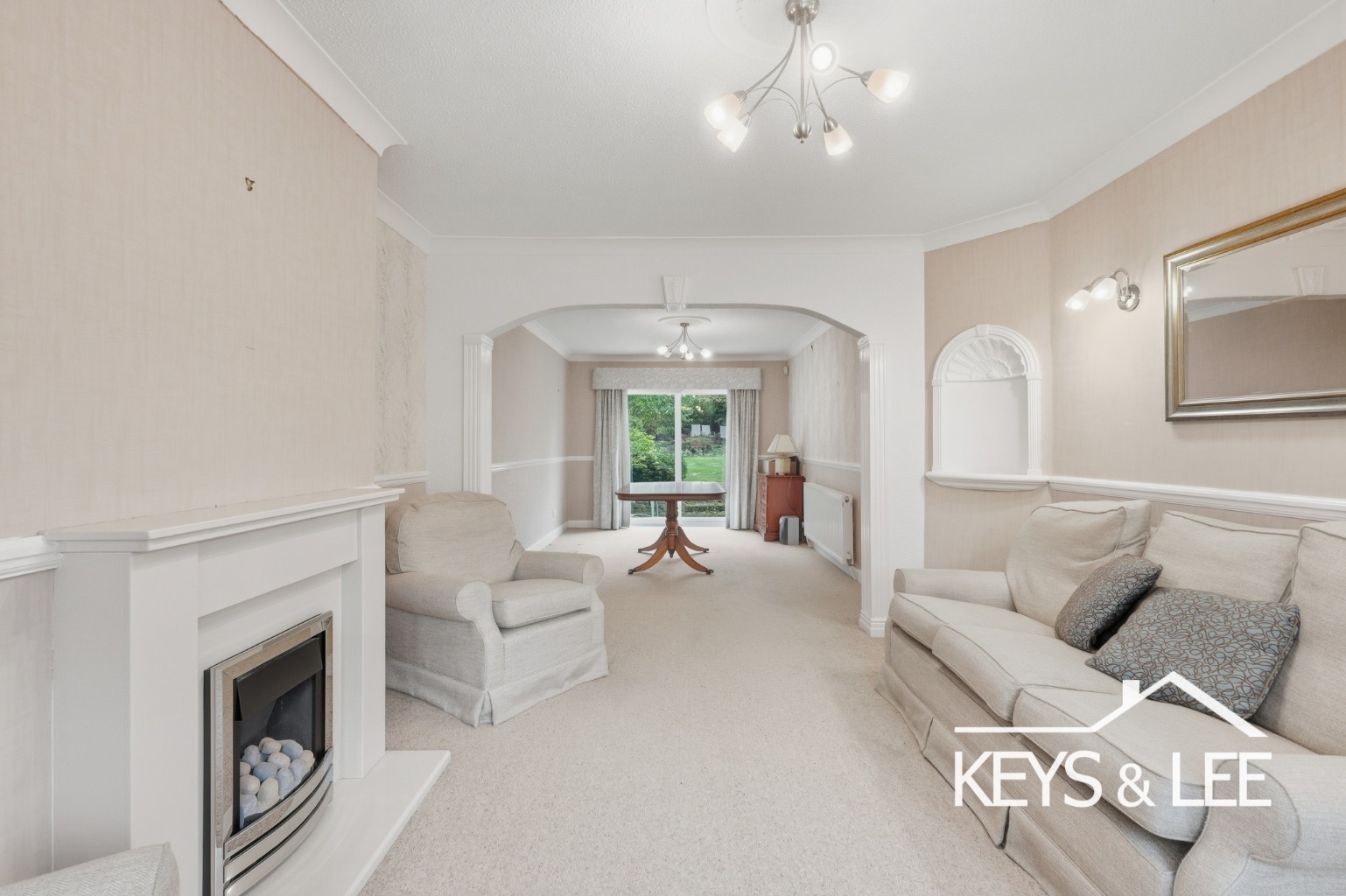 Extended 4 bedroom, 2 bathroom family home near Clockhouse Primary School property first image