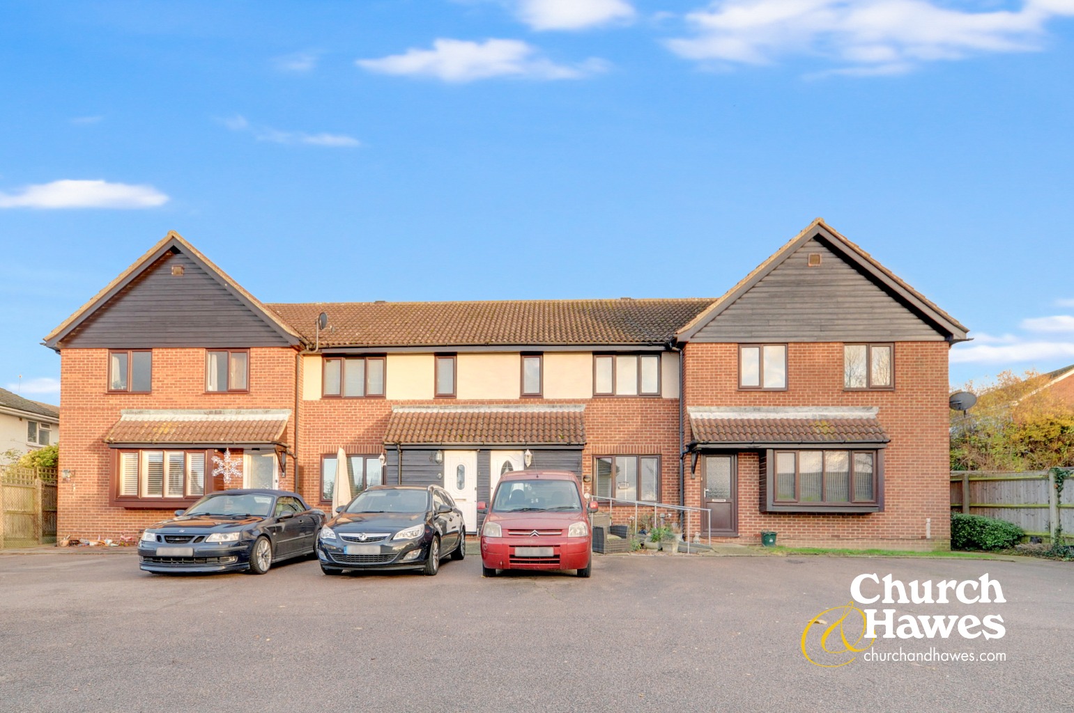 One Bedroom Ground Floor Maisonette available with No Onward Chain