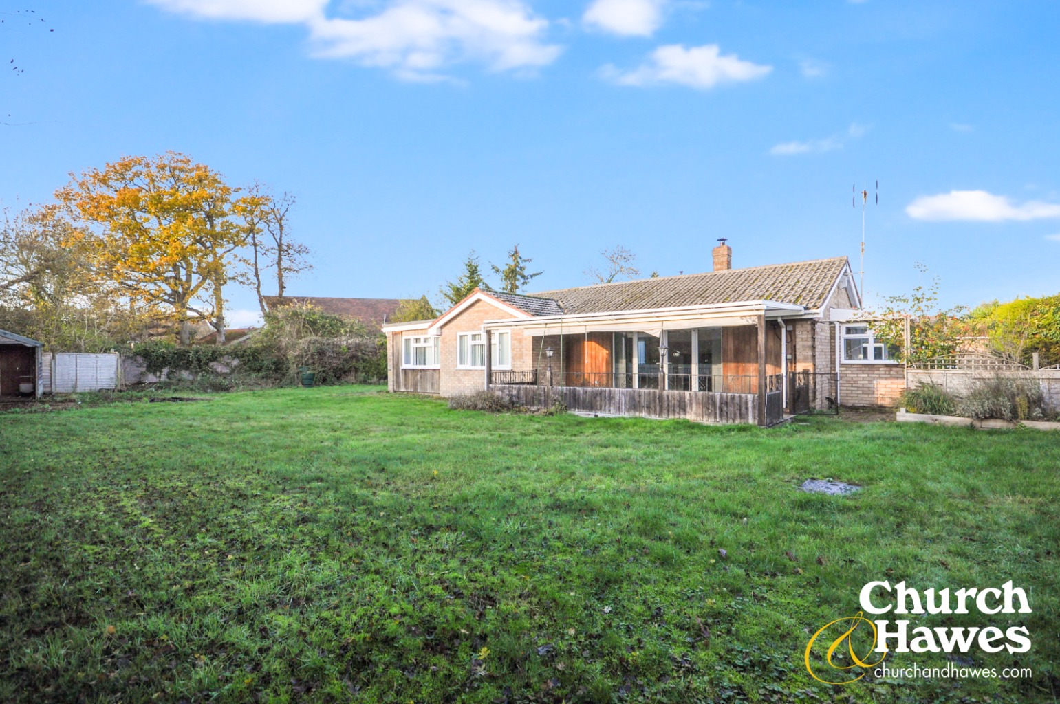 Beautifully Presented Detached Four Bedroom Bungalow on Quarter of an Acre Plot