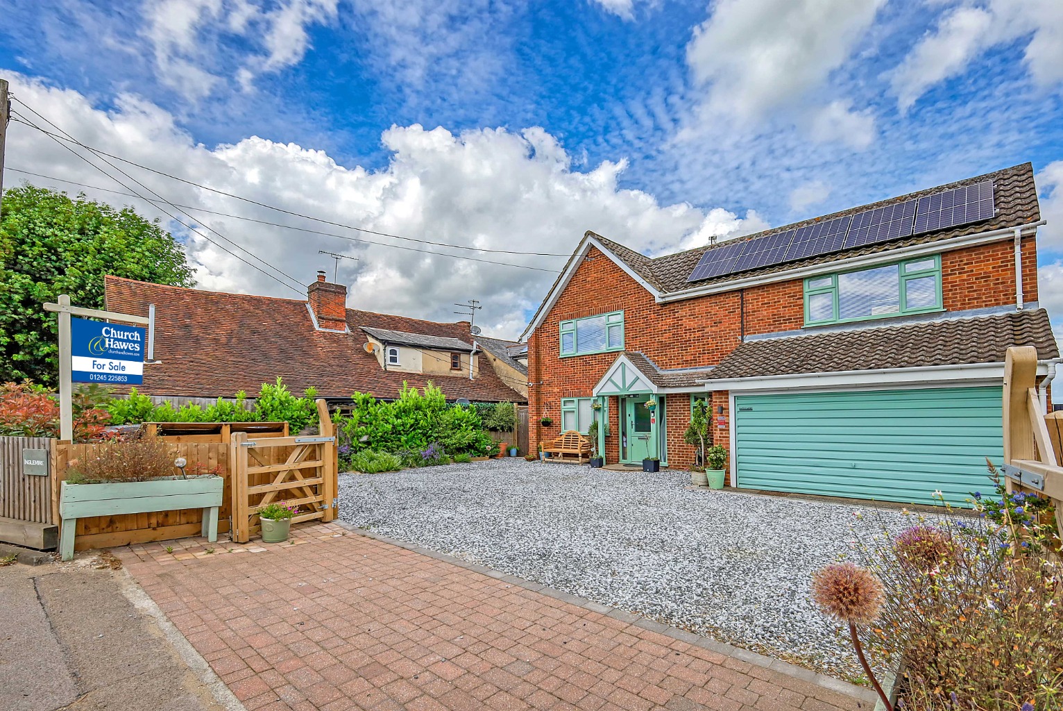 Beautifully Presented, Modernised Family Home In Danbury...