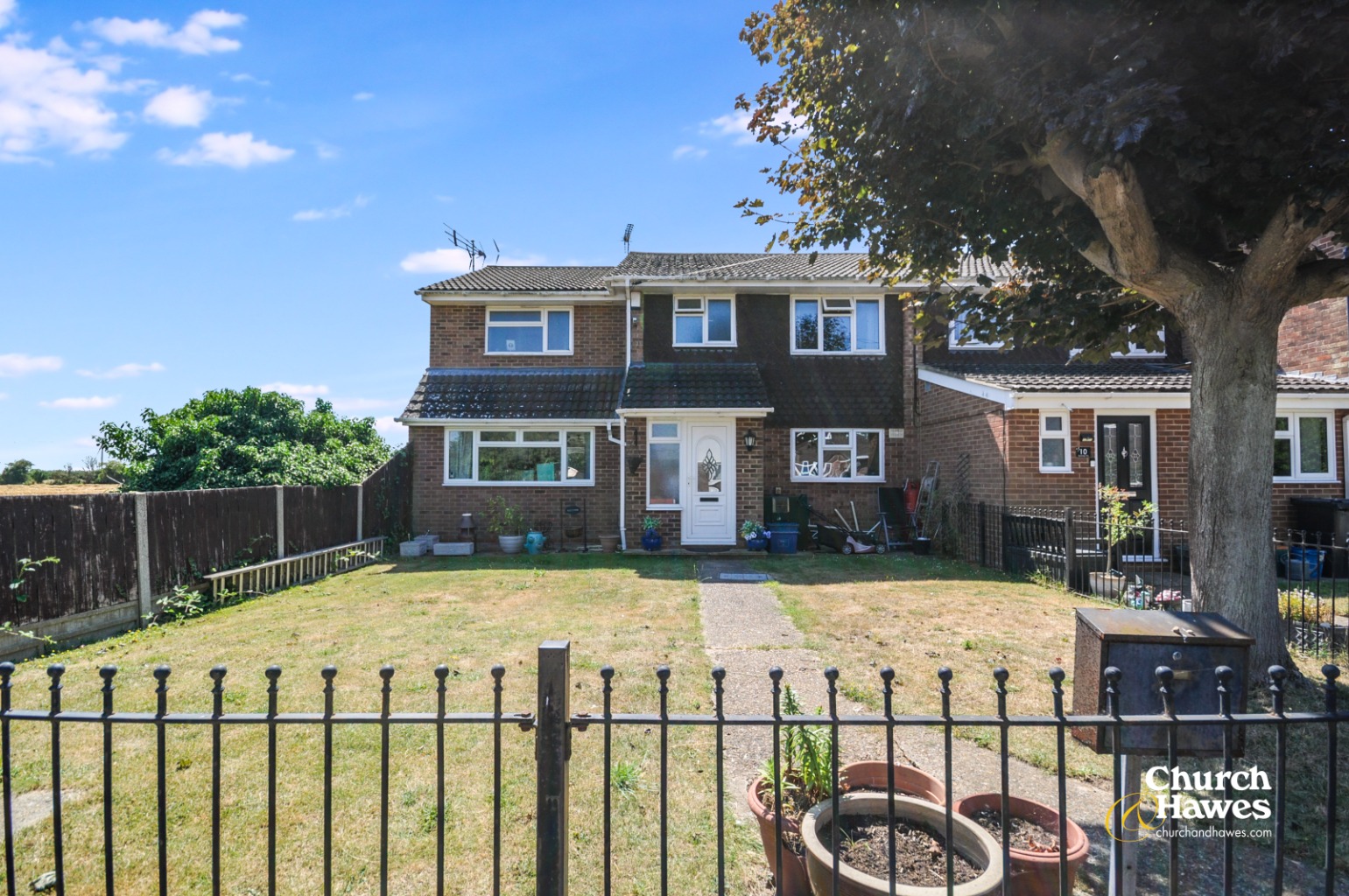 Spacious Four Bedroom Family Home with Countryside Views