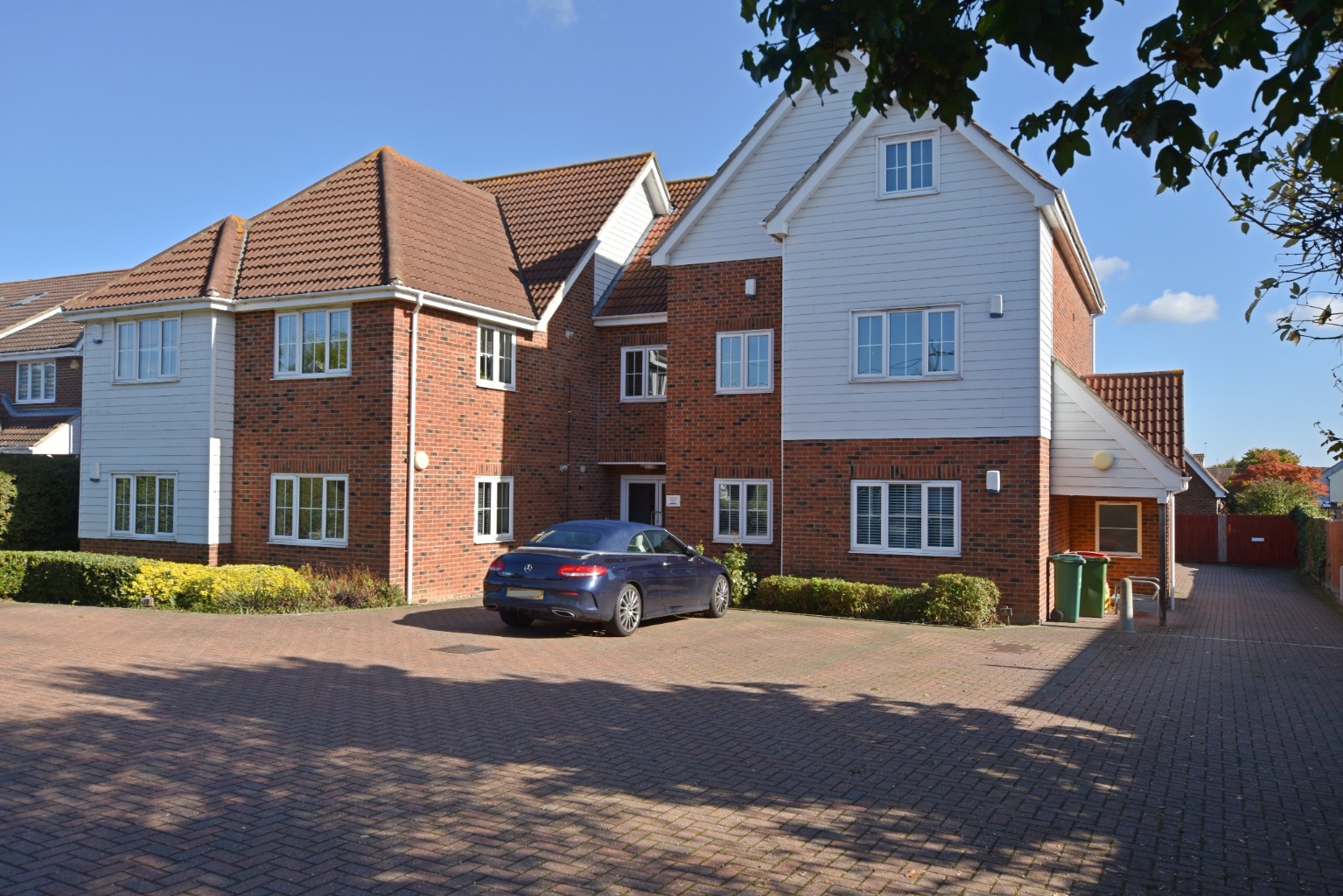 To be sold with no upward chain, spacious two bedroom first floor apartment in a small development