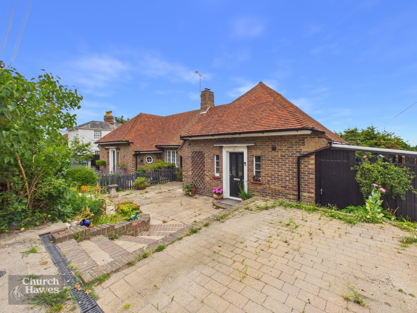 Sought After Location! Walking Distance To High Street! One Bedroom Bungalow With Impressive Views!