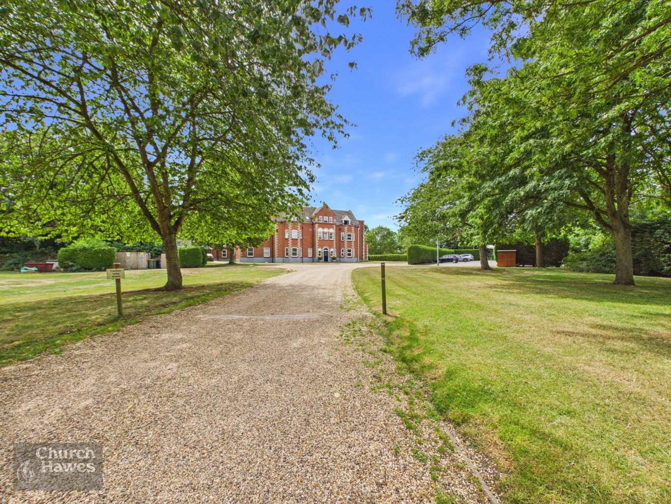 AN EXCEPTIONAL OPPORTUNITY TO ACQUIRE THIS EXCLUSIVE TWO BEDROOM APARTMENT
