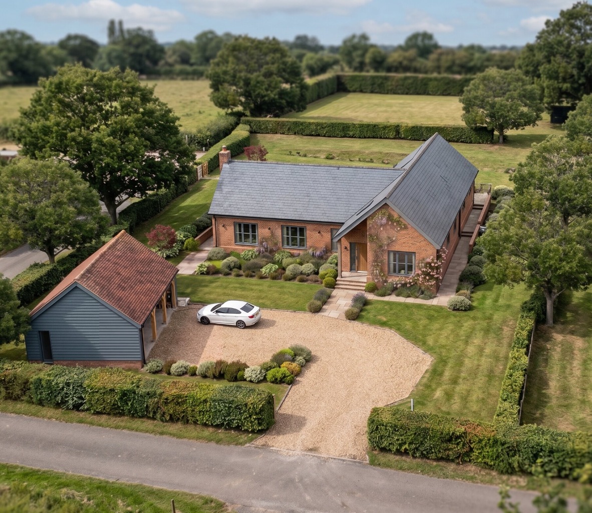 A rare opportunity to acquire a generous building plot extending to approximately 0.41 acres