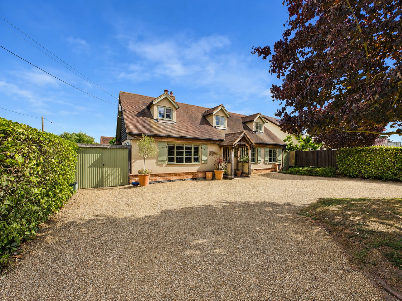 Charming and Versatile Detached Residence with Cottage-Style Character