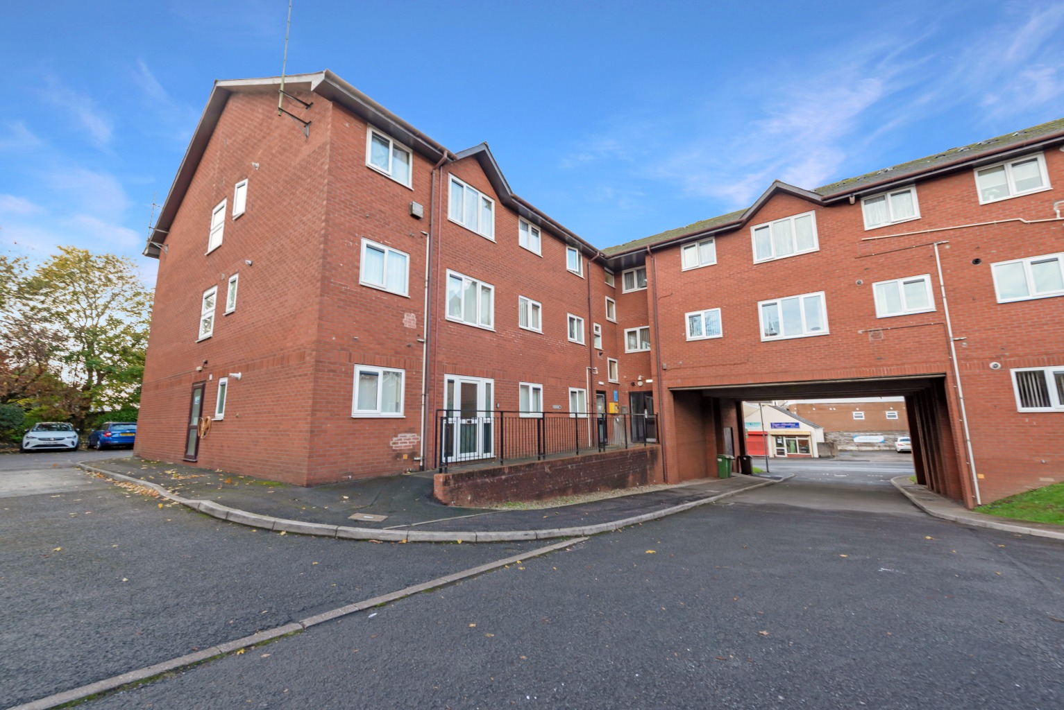 Well-Presented Two-Bedroom Ground Floor Retirement Property, Wentloog Court