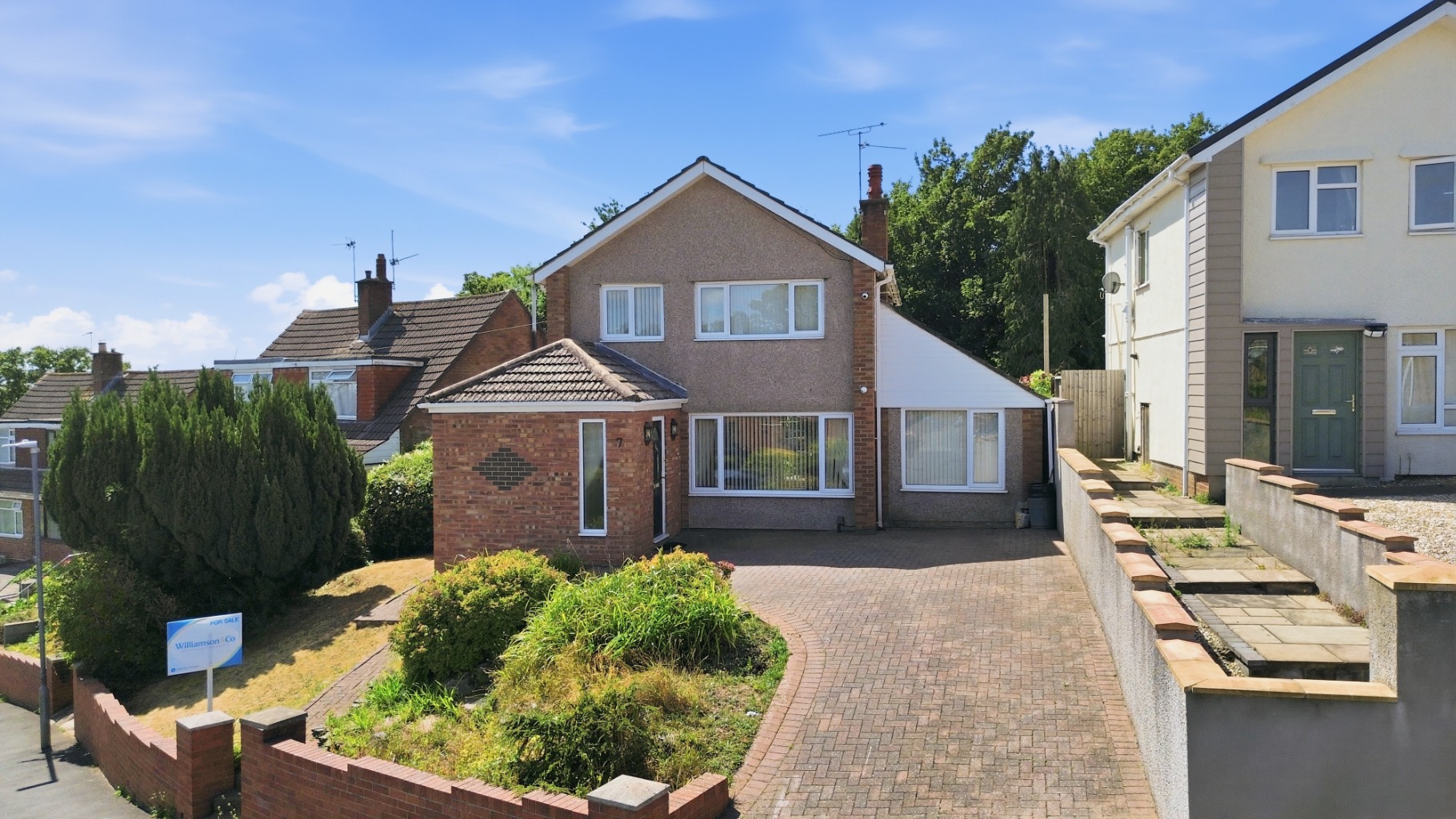 Detached 3-Bed Home in Cardiff with Breath taking Views & No Chain!