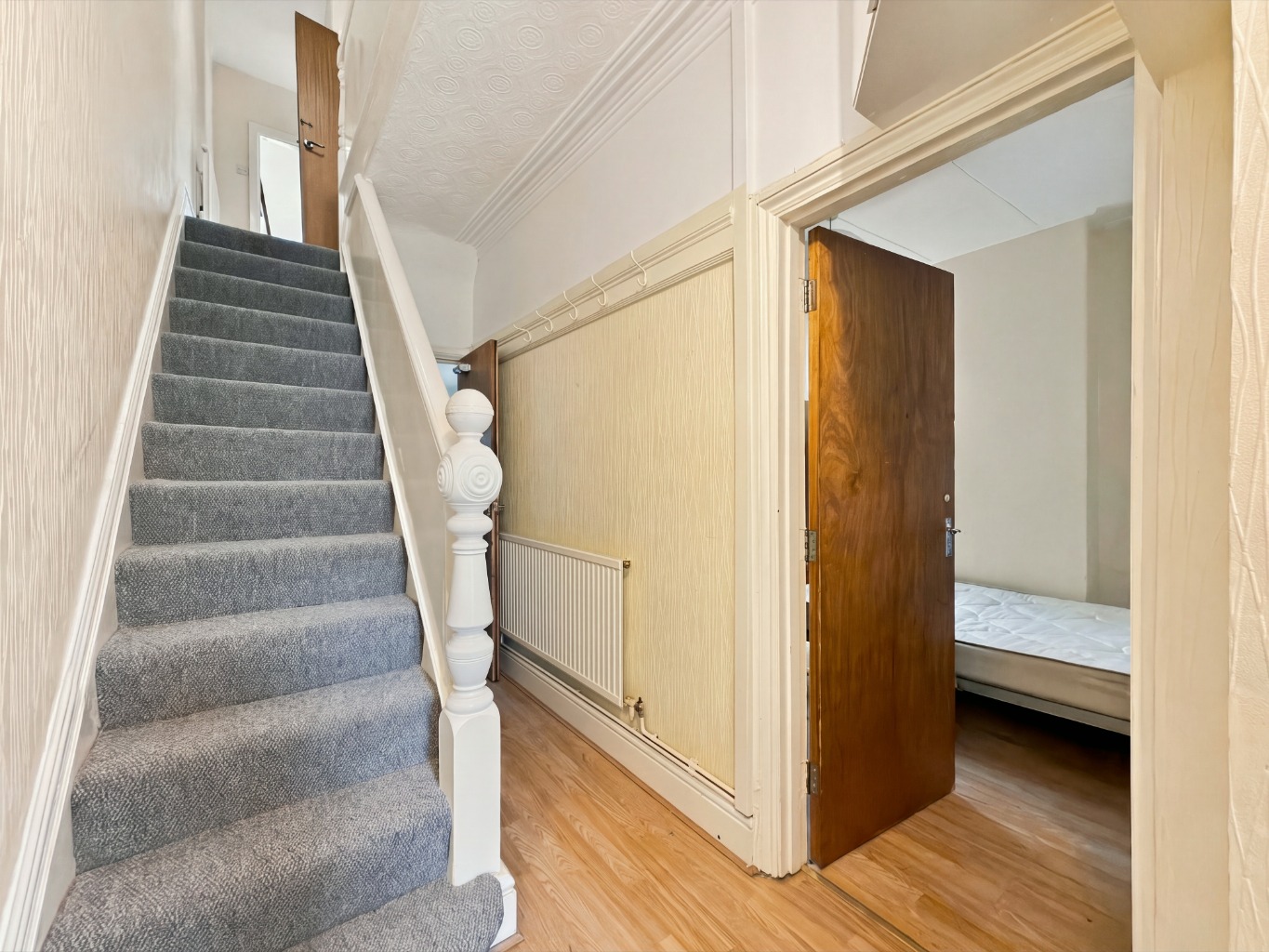 Malefant Street, Cardiff, South Glamorgan, CF24 4QE