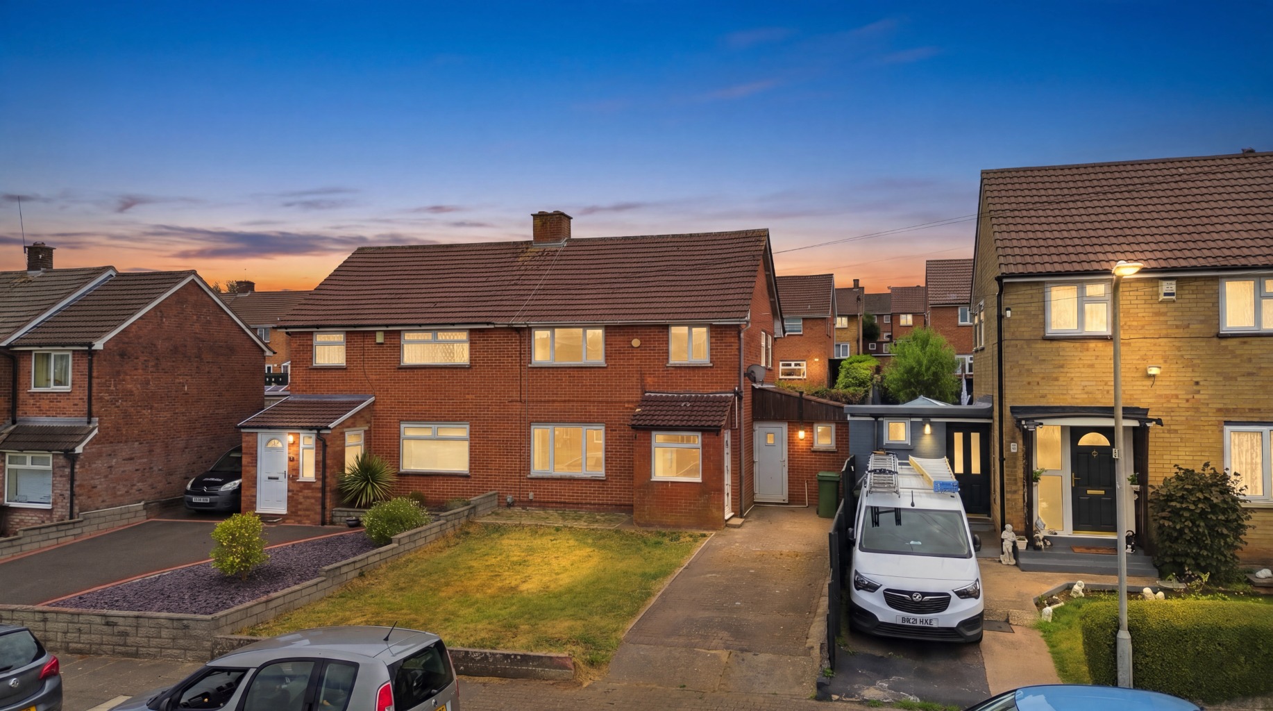 Spacious 3-Bed Semi-Detached Home in Llanrumney with No Chain!