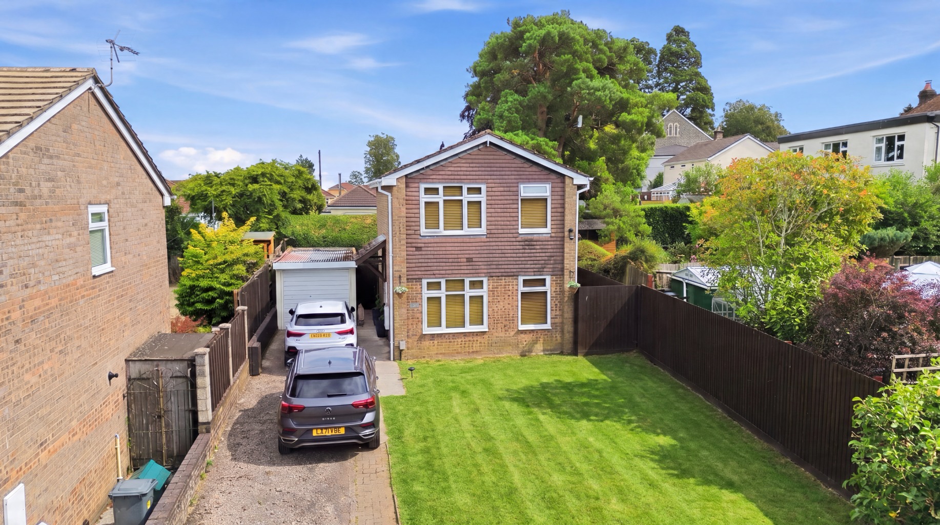 Detached Family Home with Garage & Large Plot in St. Mellons!