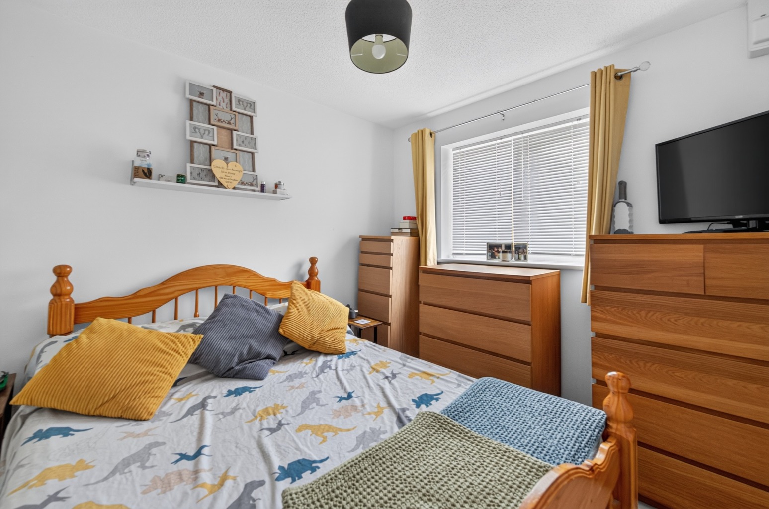 Downlands Way, Rumney, Cardiff, South Glamorgan, CF3 3BY