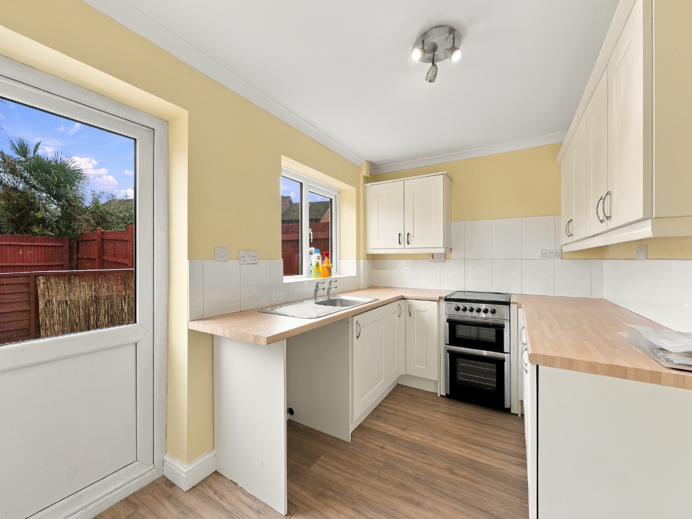 Caradoc Close, St. Mellons, Cardiff, South Glamorgan, CF3 0LQ