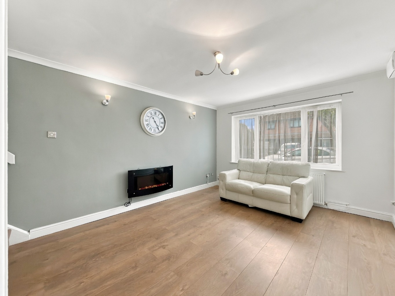 Caradoc Close, St. Mellons, Cardiff, South Glamorgan, CF3 0LQ