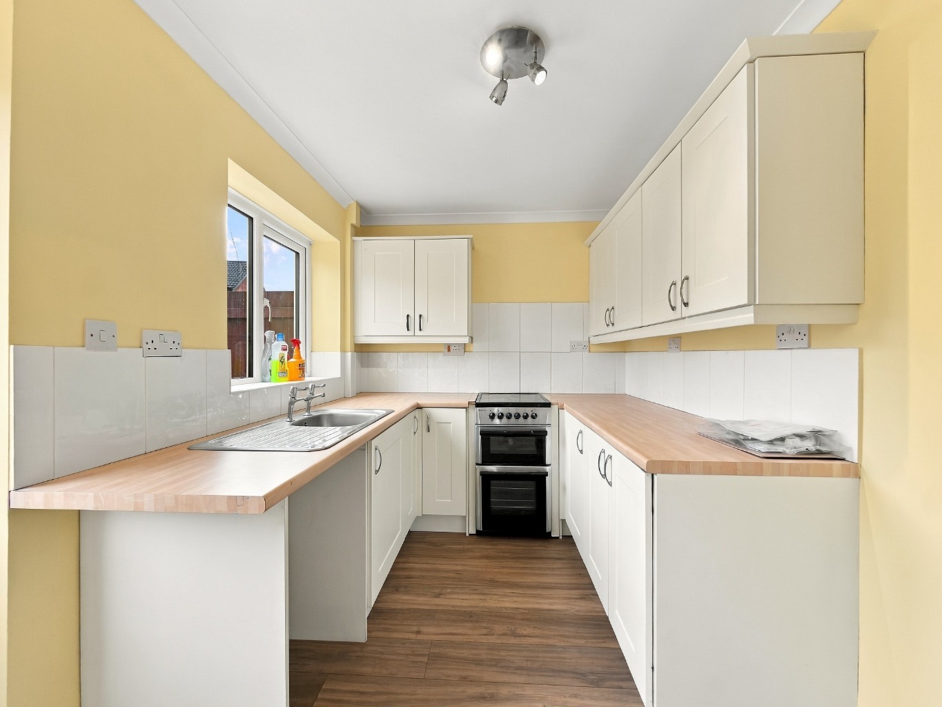 Caradoc Close, St. Mellons, Cardiff, South Glamorgan, CF3 0LQ