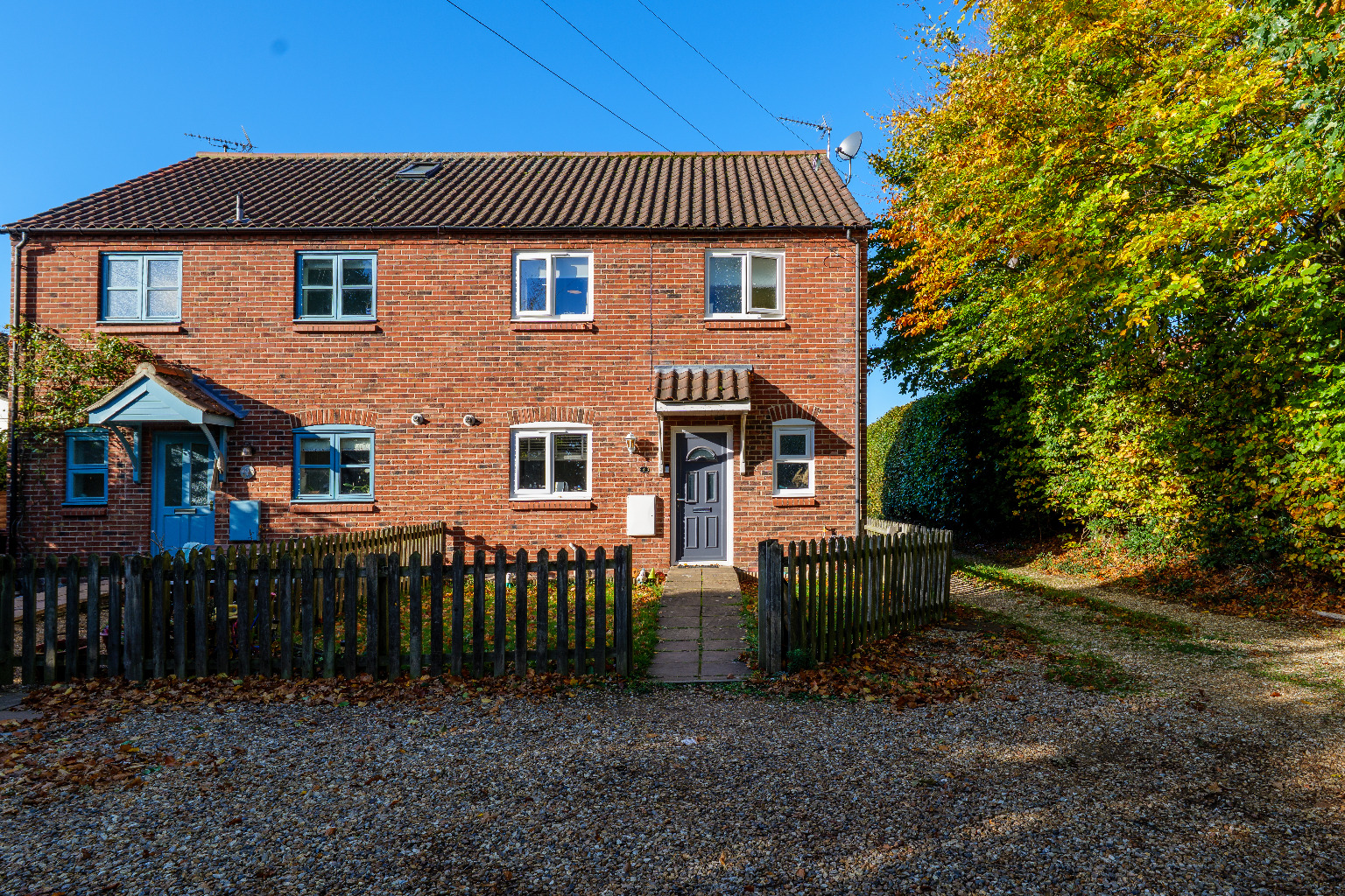 Three bedroom semi-detached house for sale