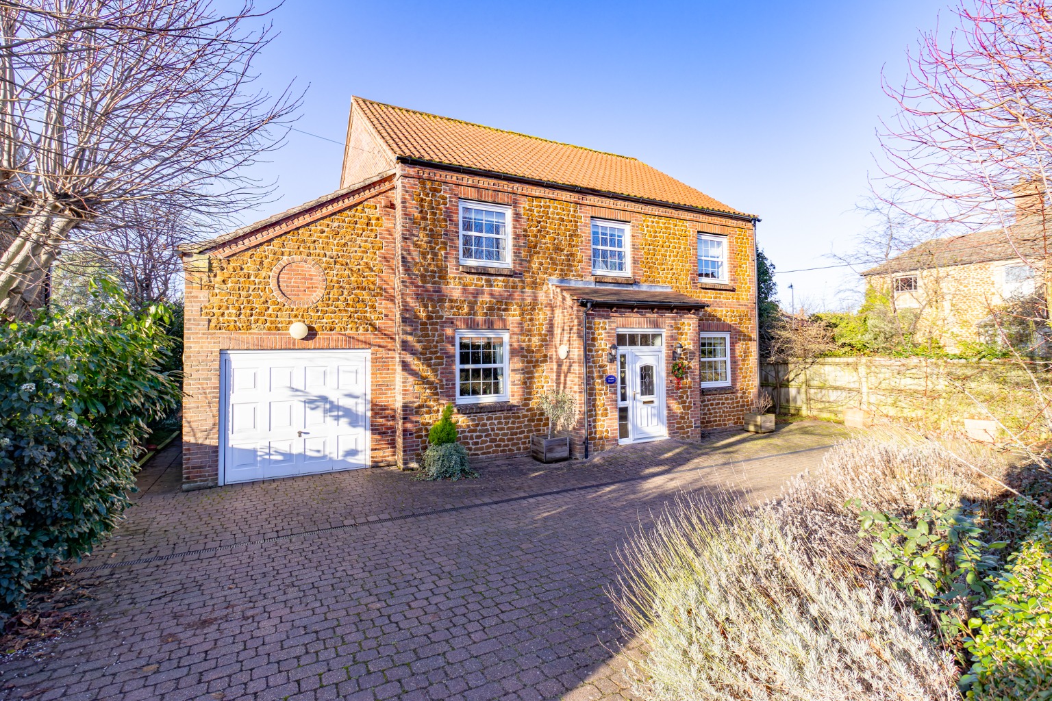 Detached Five-Bedroom Family Home in a Village Centre Location