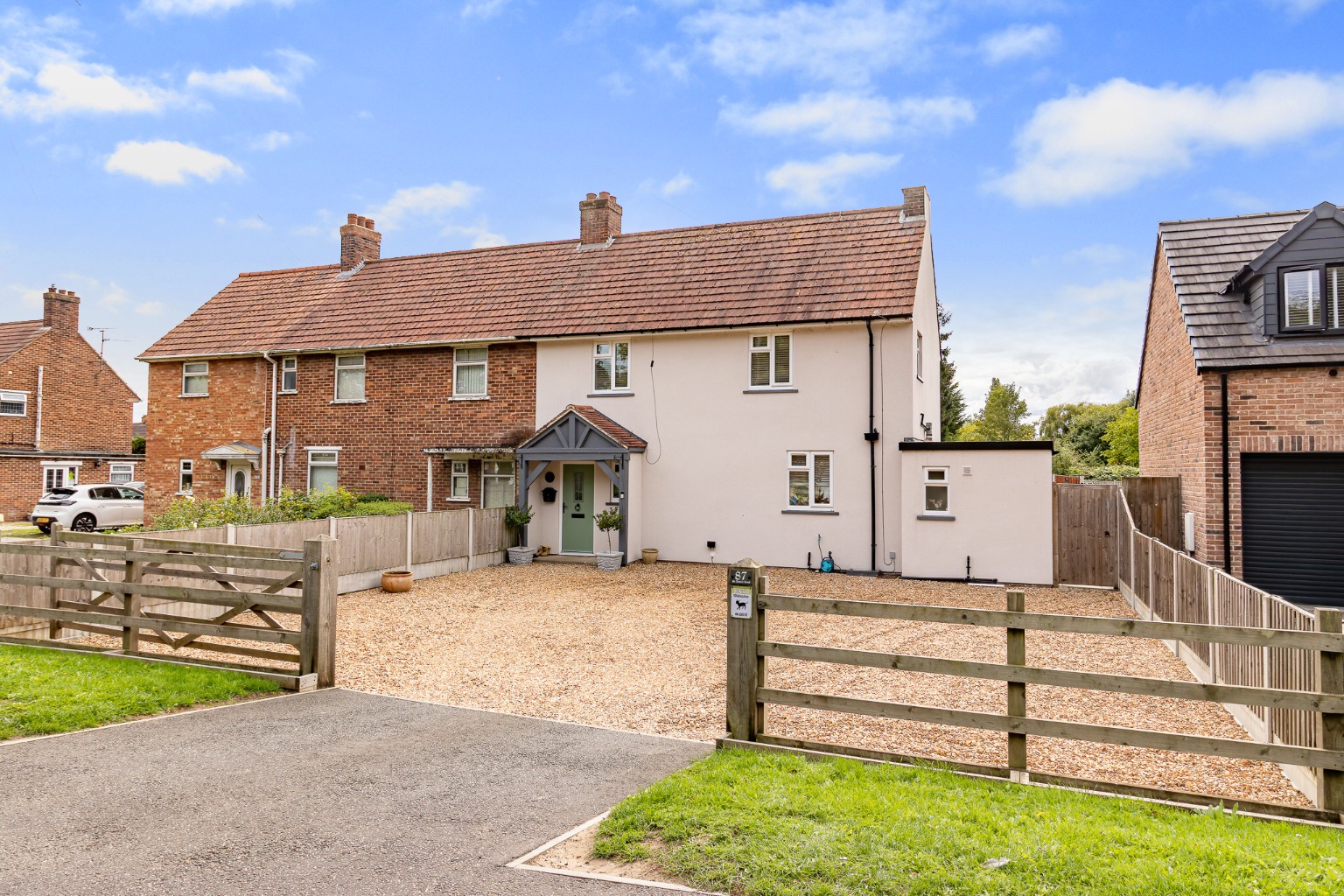 Beautifully Presented Three-Bedroom Family Home