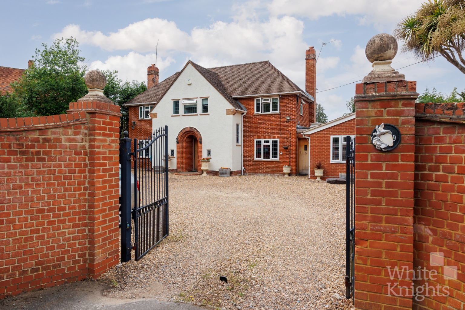 Whiteknights Road, Reading, Berkshire, RG6 7BD