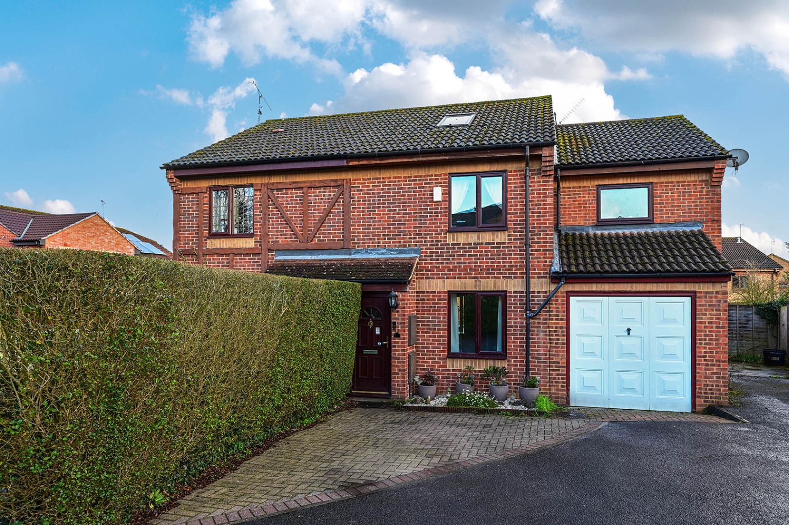 Larchside Close, Spencers Wood, Reading, Berkshire, RG7 1DS