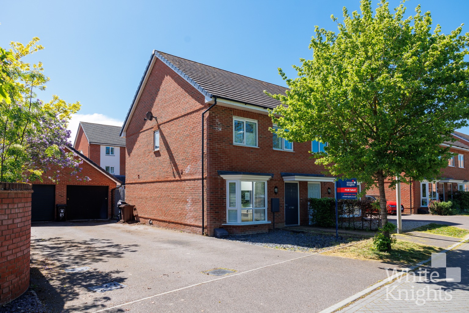 Peartree Walk, Spencers Wood, Reading, Berkshire, RG7 1TQ