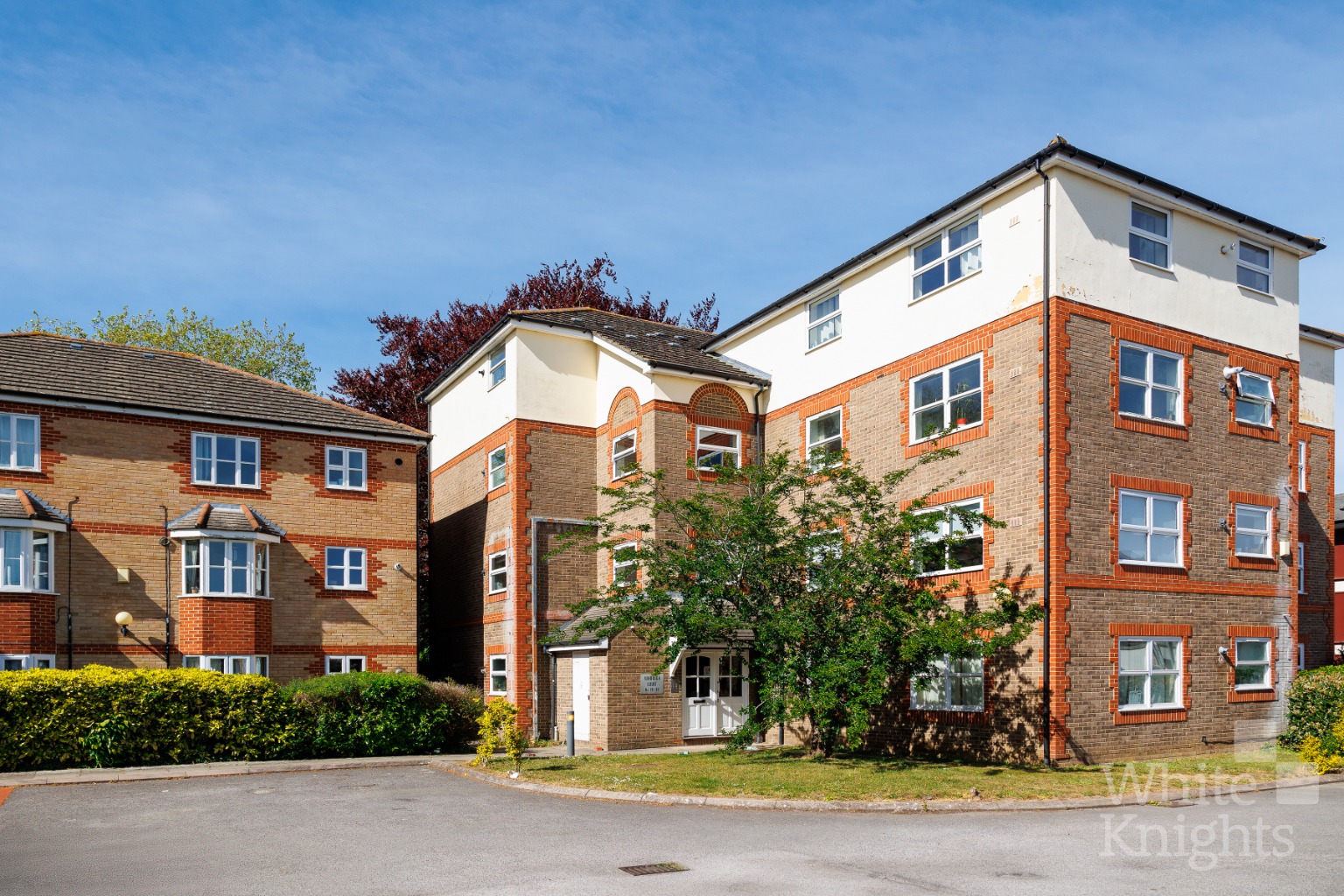 Vanbrugh Court, London Road, Reading, Berkshire, RG1 5NY