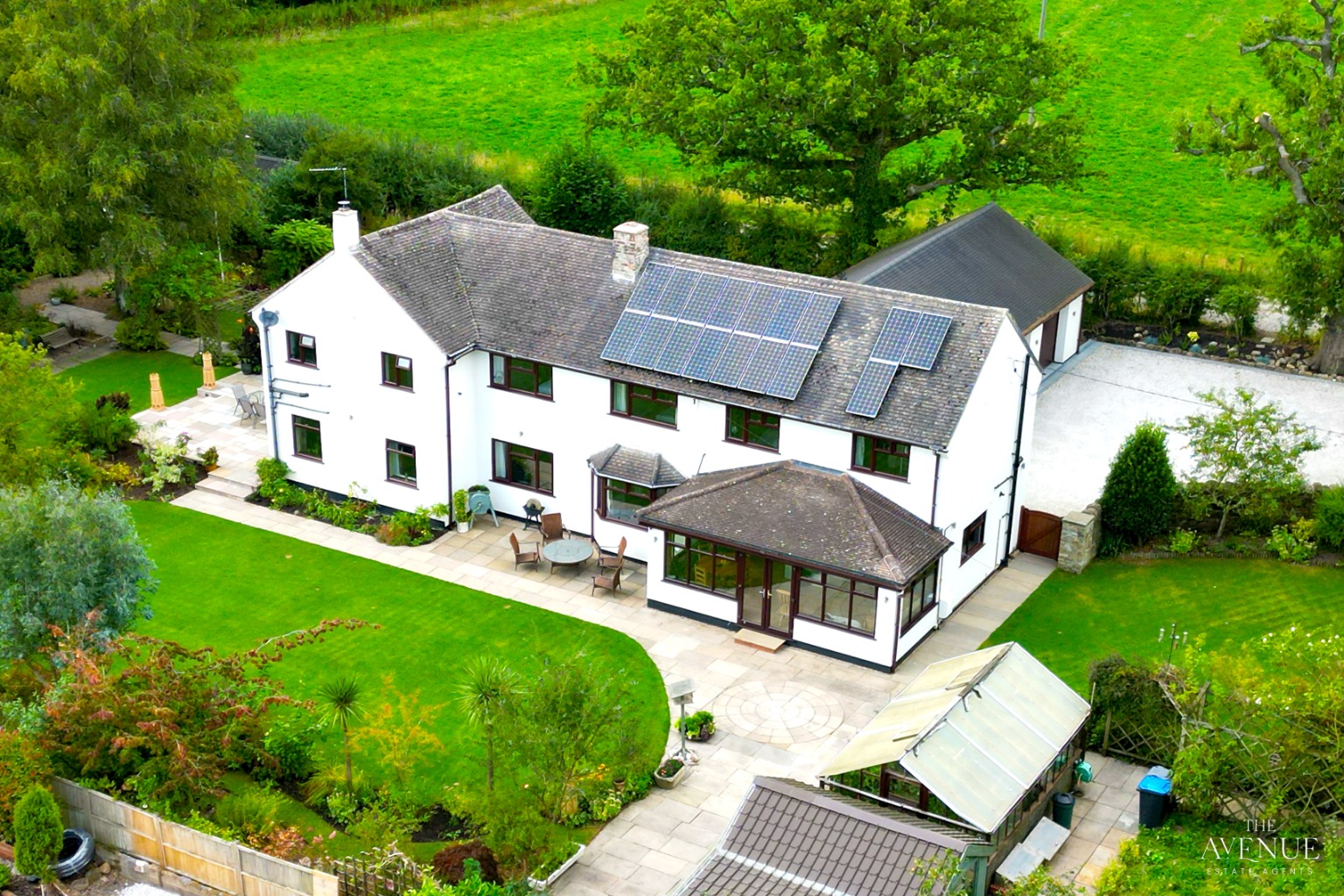 Exquisite family home in a countryside location, landscape established gardens of circ 1.16 arce Exquisite family home in a countryside location, landscape established gardens of circ 1.16 arce