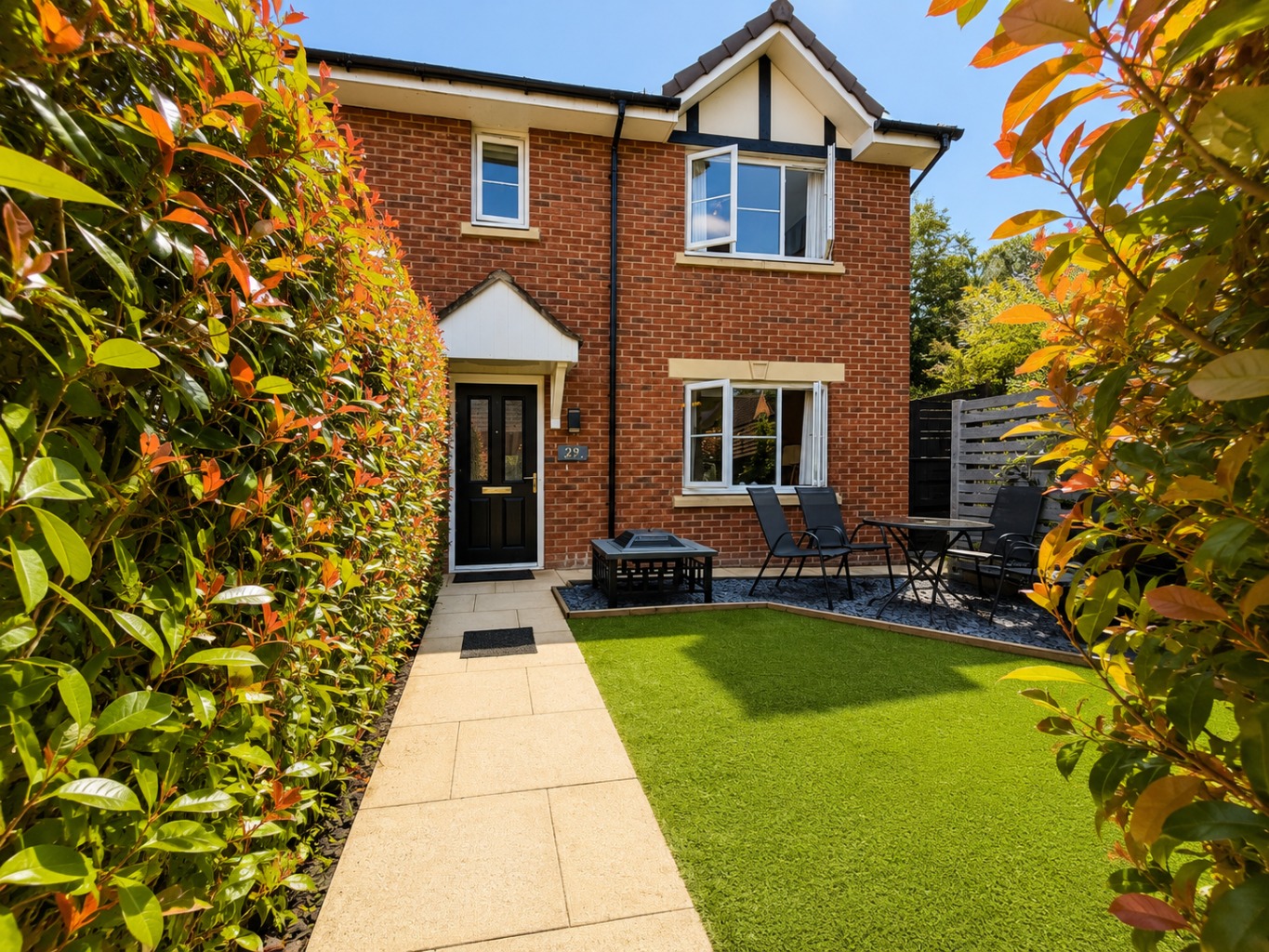 Exceptional Three-Bedroom Semi-Detached Home on a Private Corner Plot