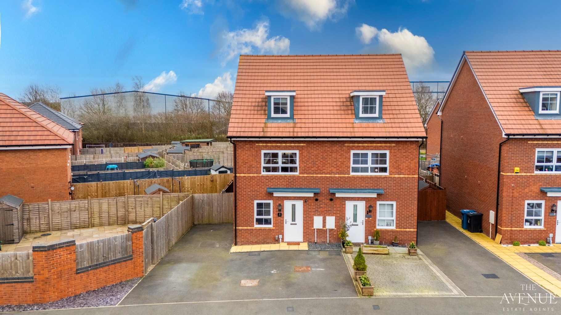* A Stunning 2022 Built Family Home * Open-Plan Living * Flexible Layout * Dunstall Park Location *