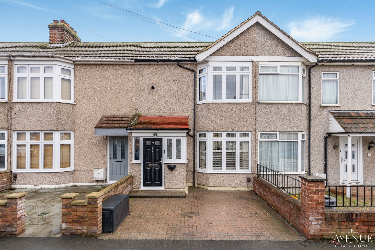 Two Bedroom Bay Fronted Terraced Home in Rainham