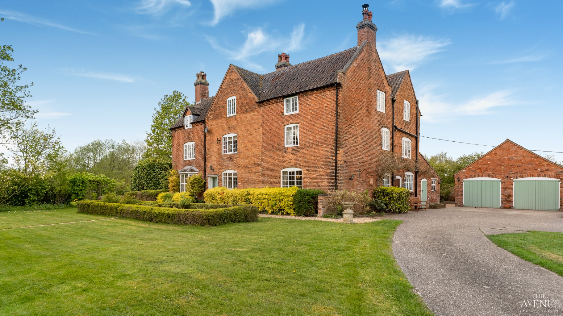 Welcome to Curborough Grange!