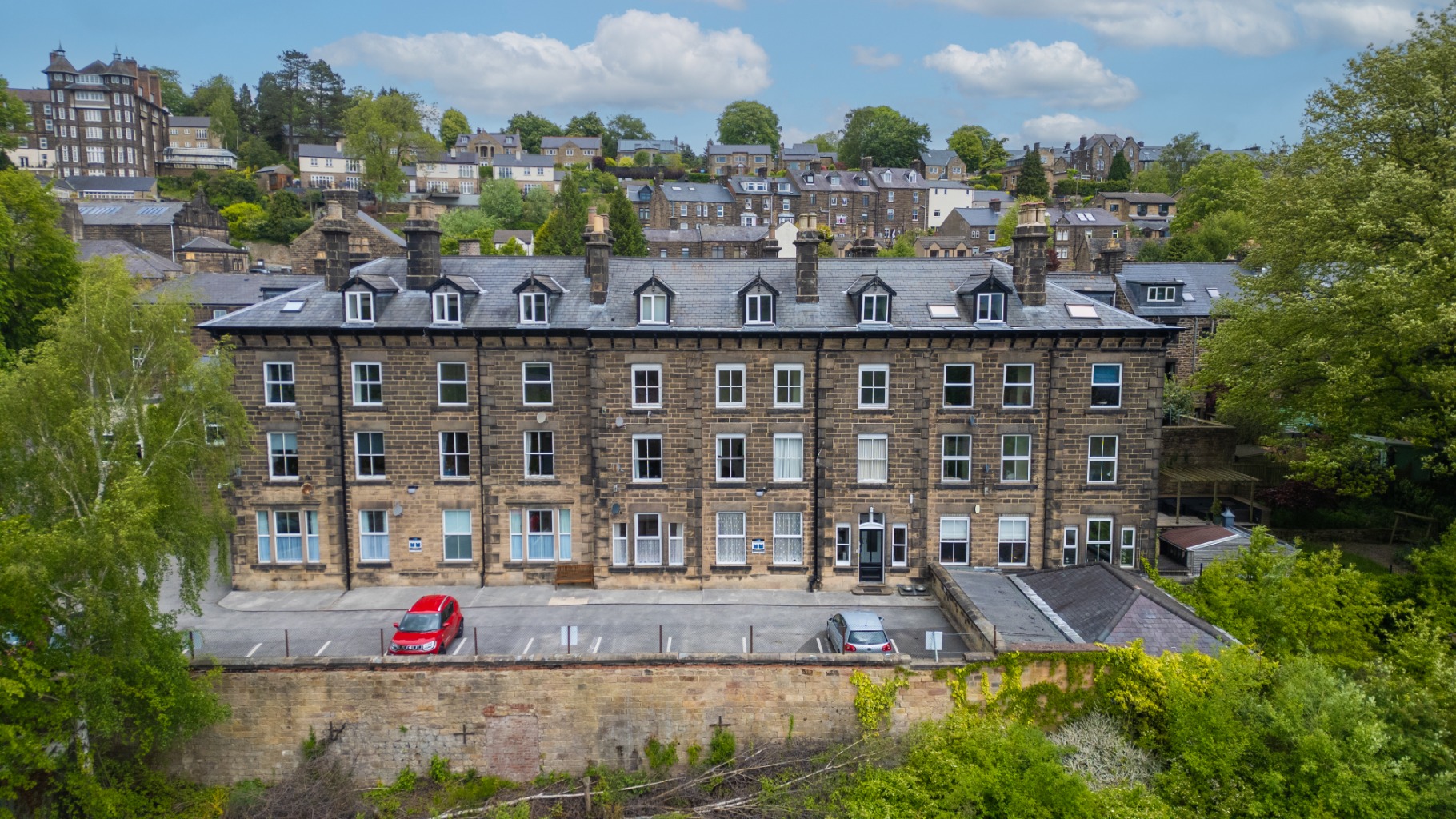 Spacious 3-Bed Apartment, Rutland Court, Matlock - Being Sold With No Onward Chain