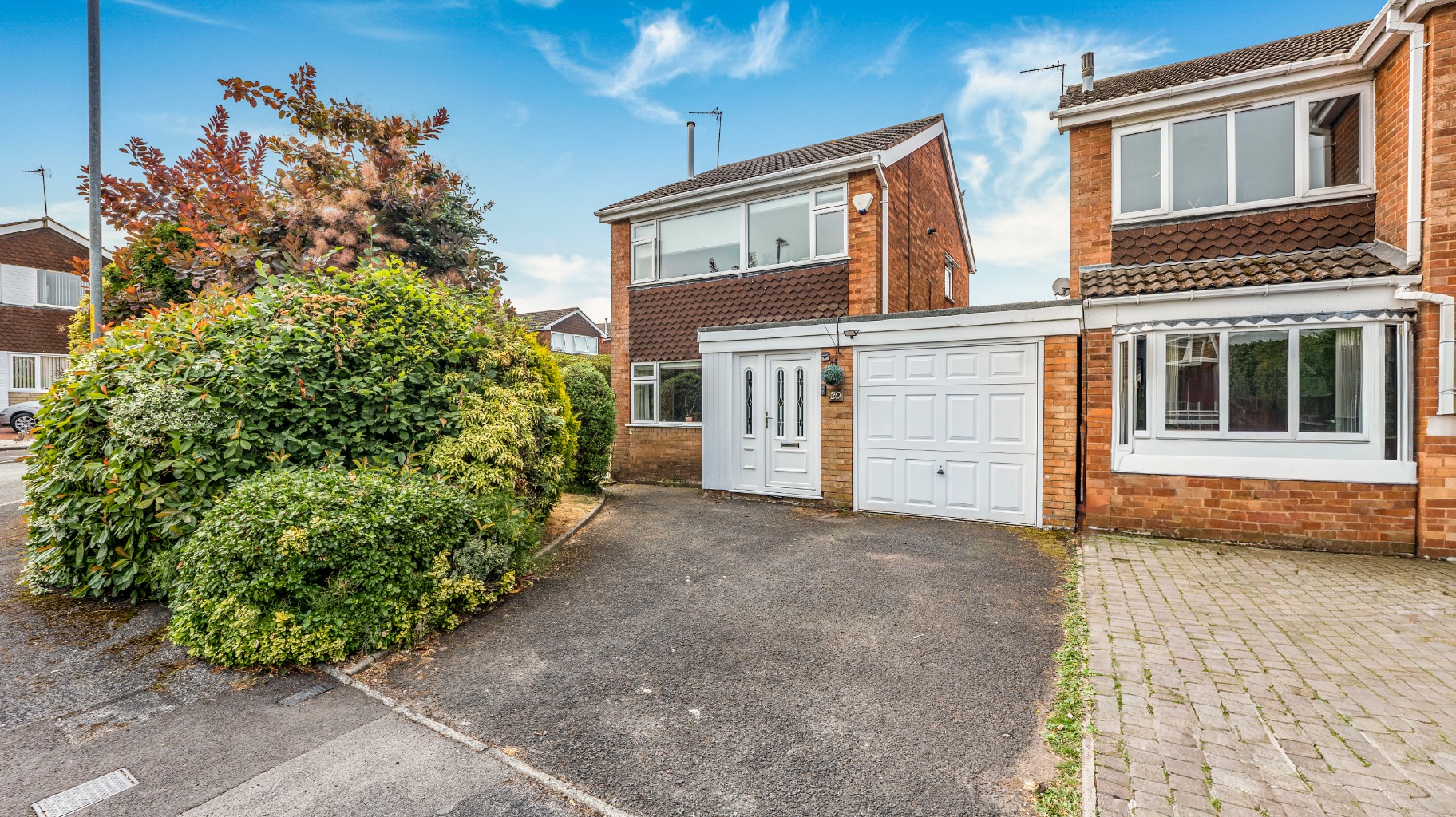 Welcome to 20 Daffodil Place, Walsall WS5