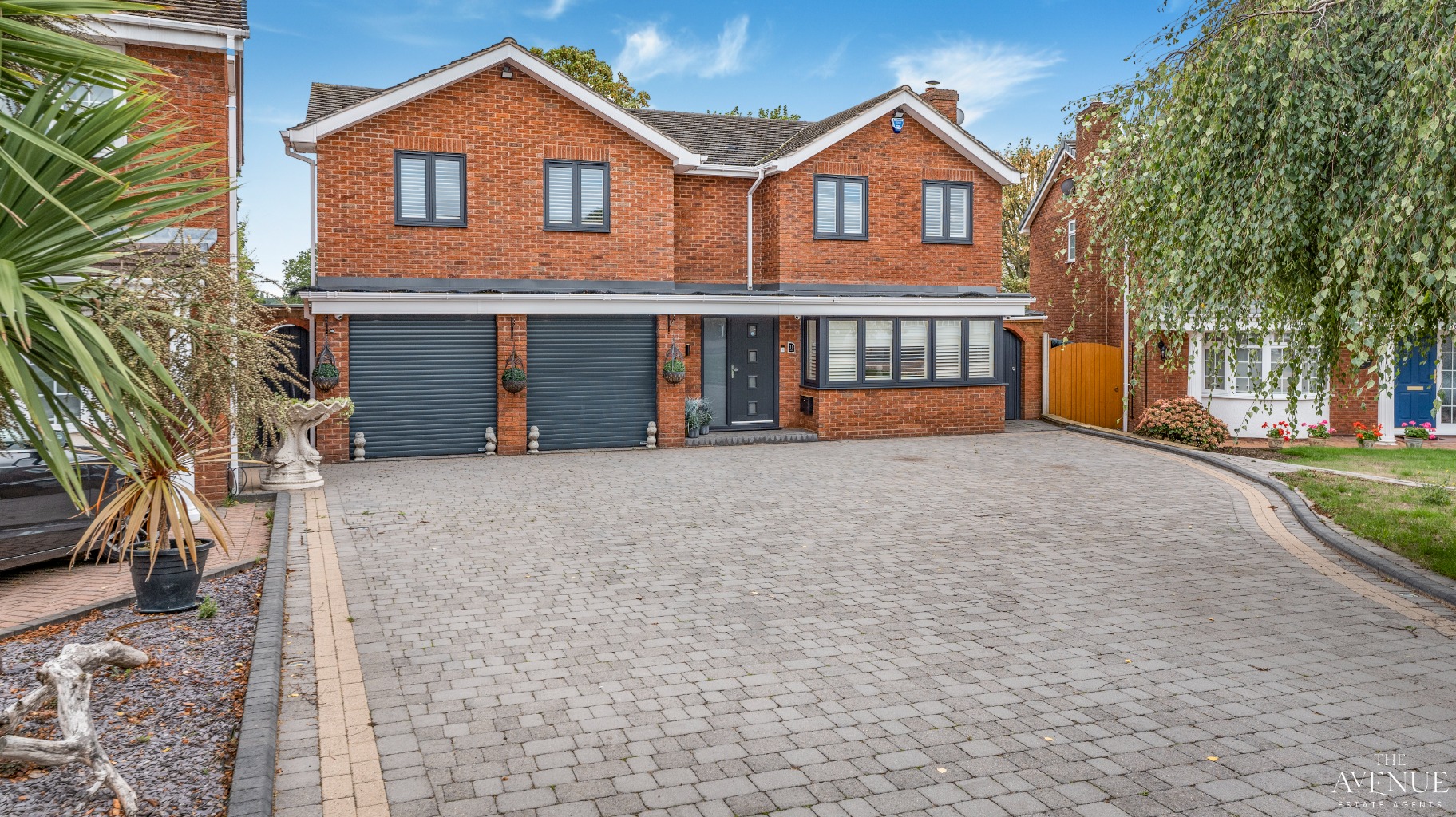 Exceptional Five-Bedroom Family Home with Ground-Floor Suite and Countryside Views