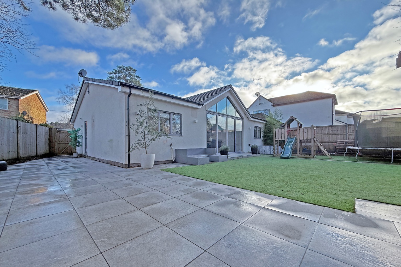 Kiln Ride, Finchampstead, Berkshire