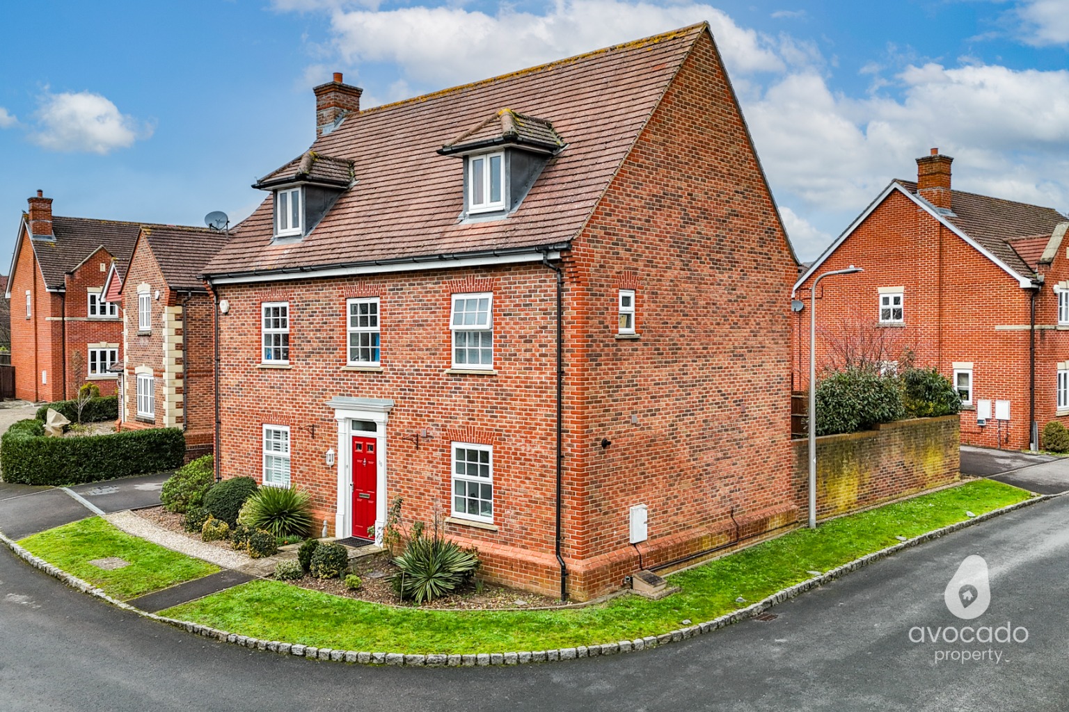 What an epic family home!