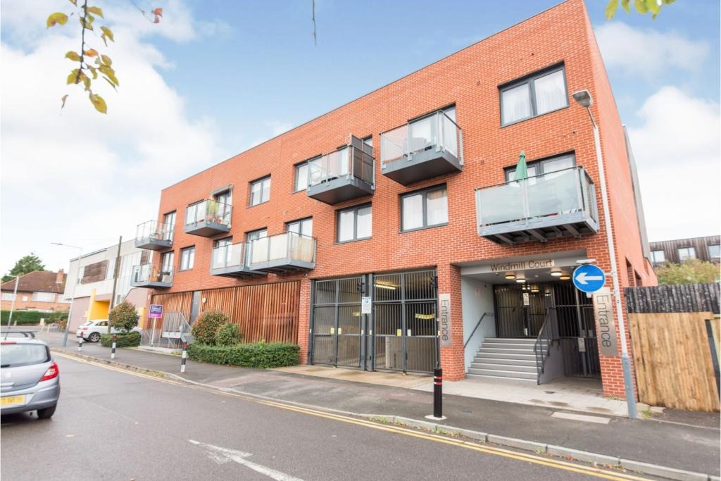 Windmill Court, Ruislip HA4