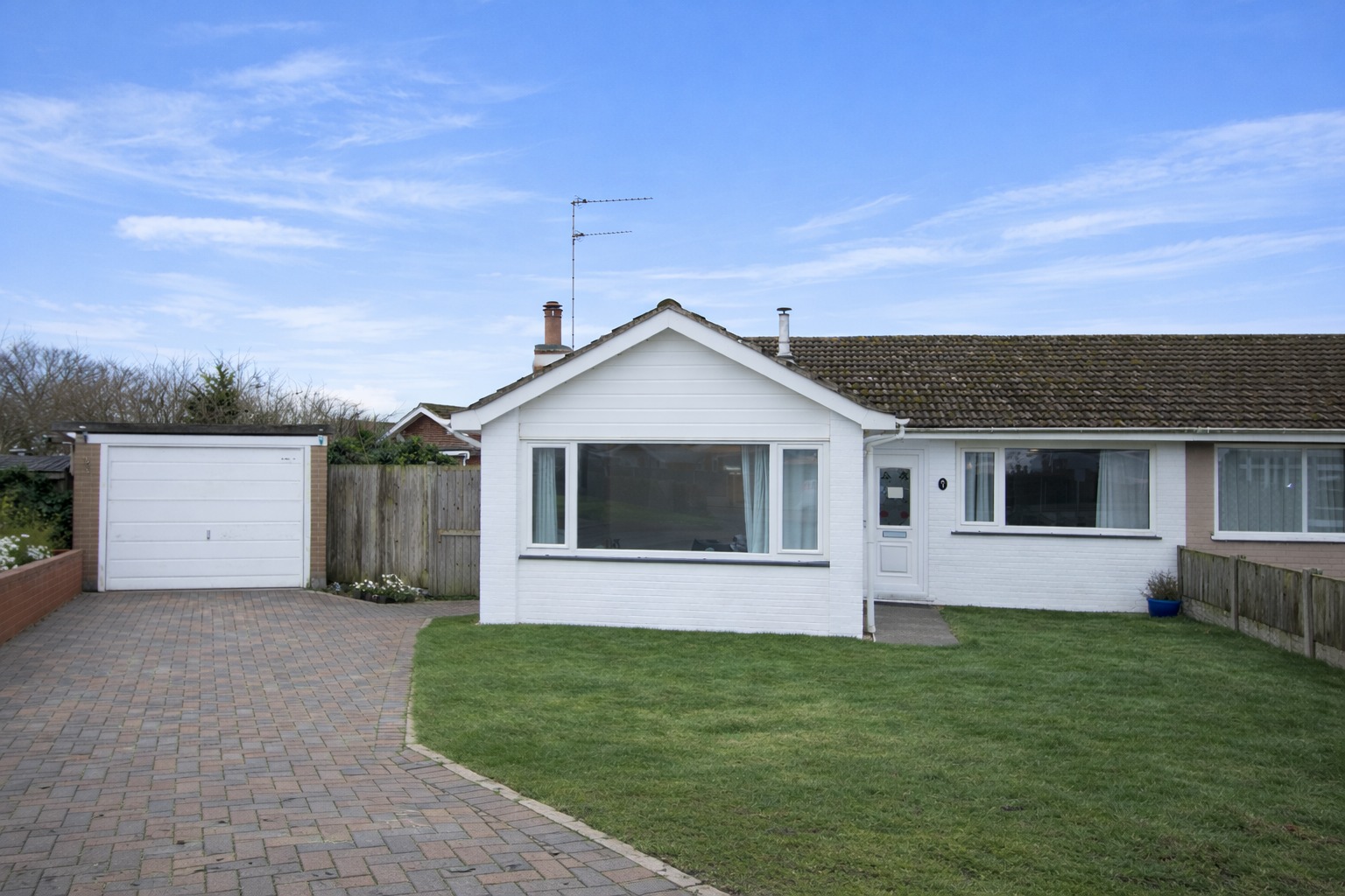 A home ready to move straight into.