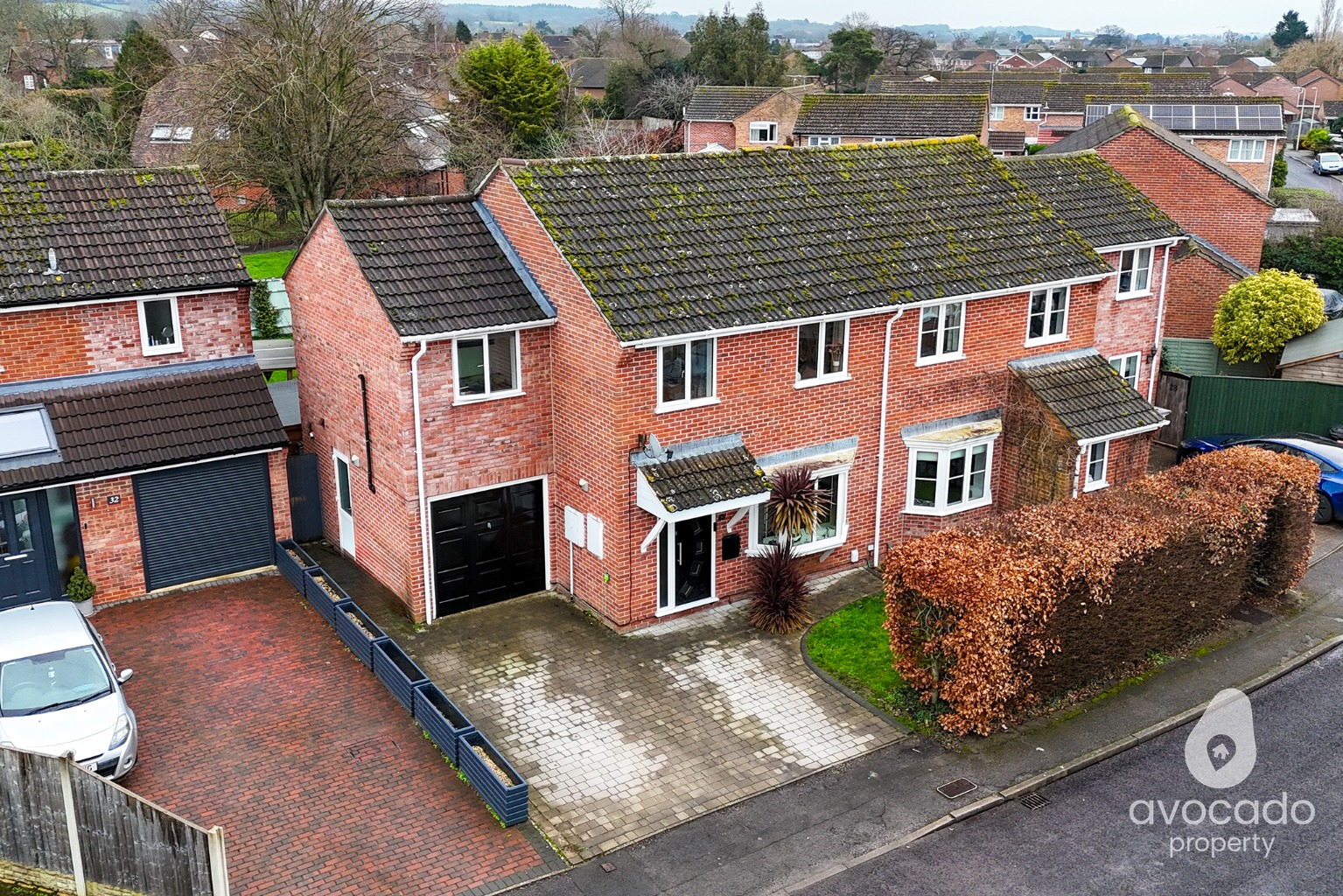 Immaculately presented four bedroom home with flexible living and a peaceful setting!