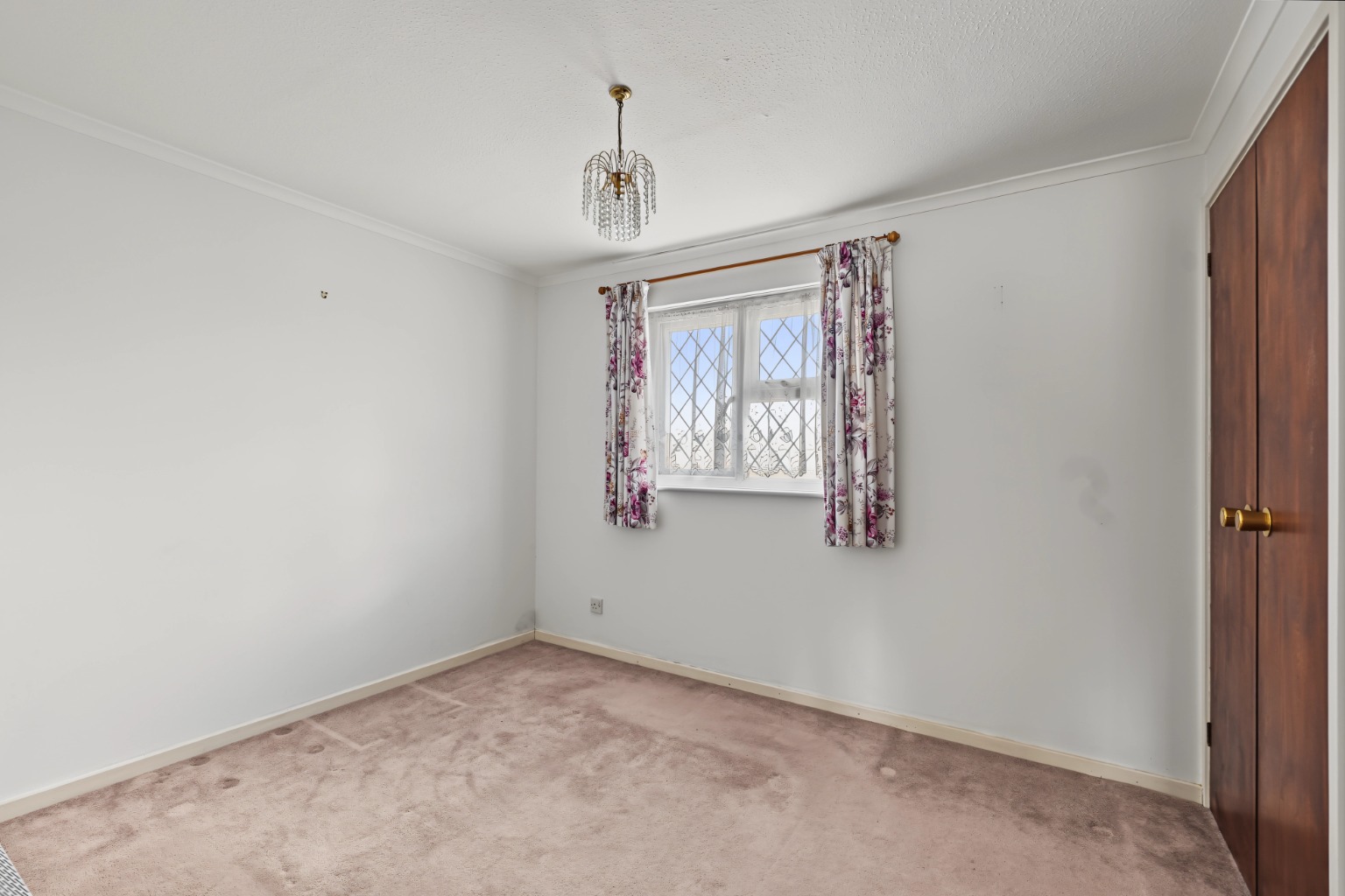 Vectis Drive, Sittingbourne, Kent, ME10 2JQ