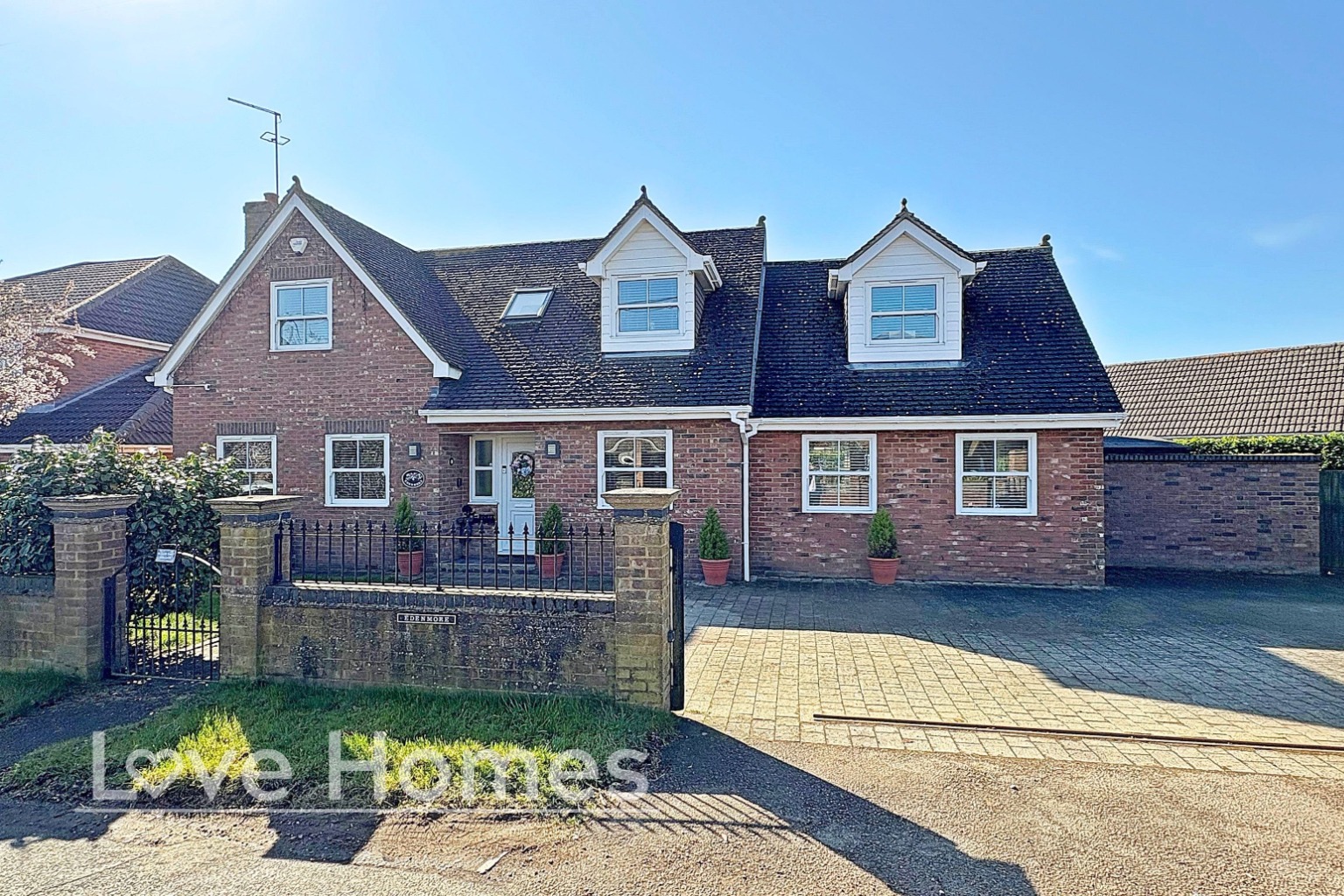 Wardhedges Road, Wardhedges, Flitton