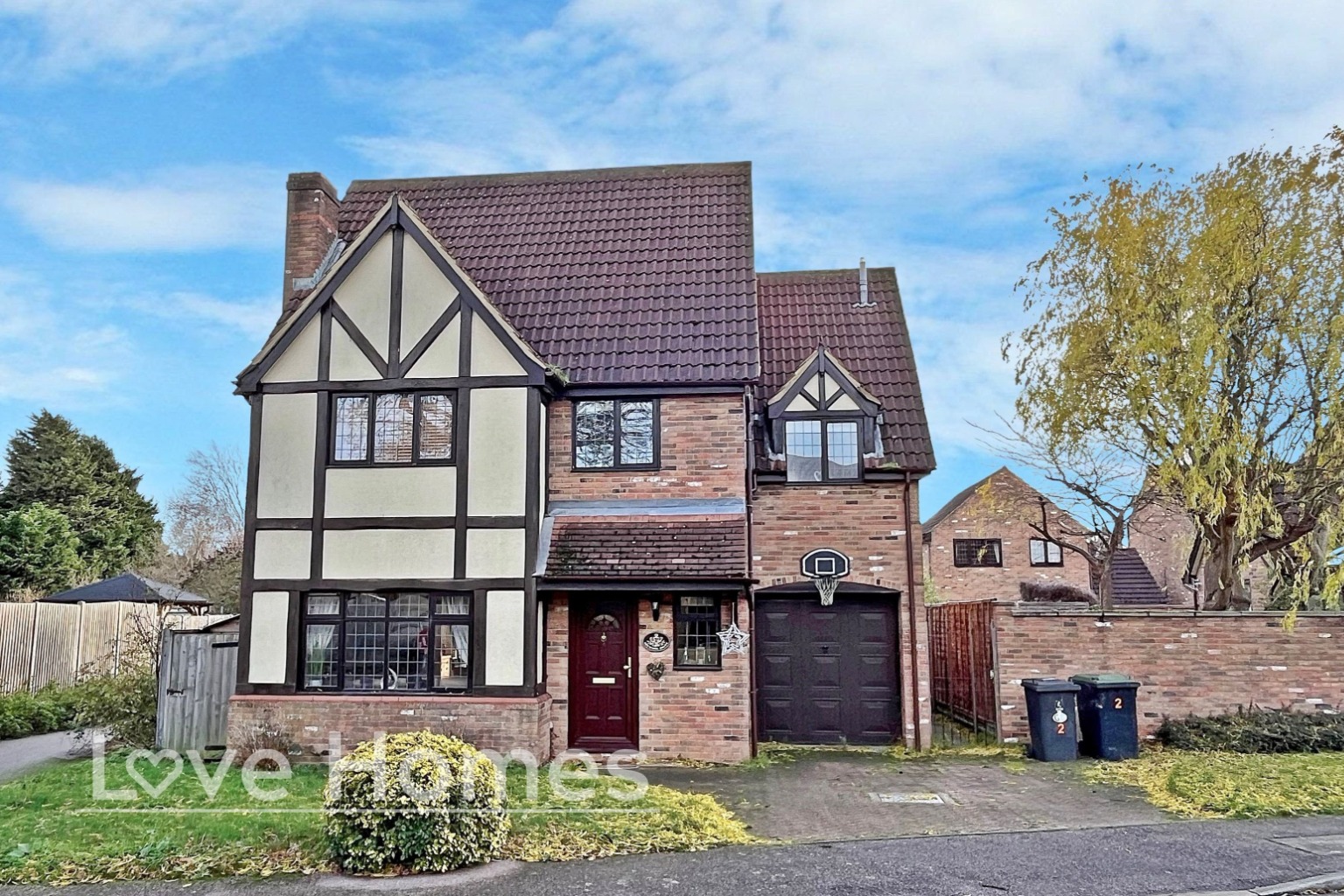 Spacious Four Bedroom Family Home in Sought-After Astwood Drive, Flitwick