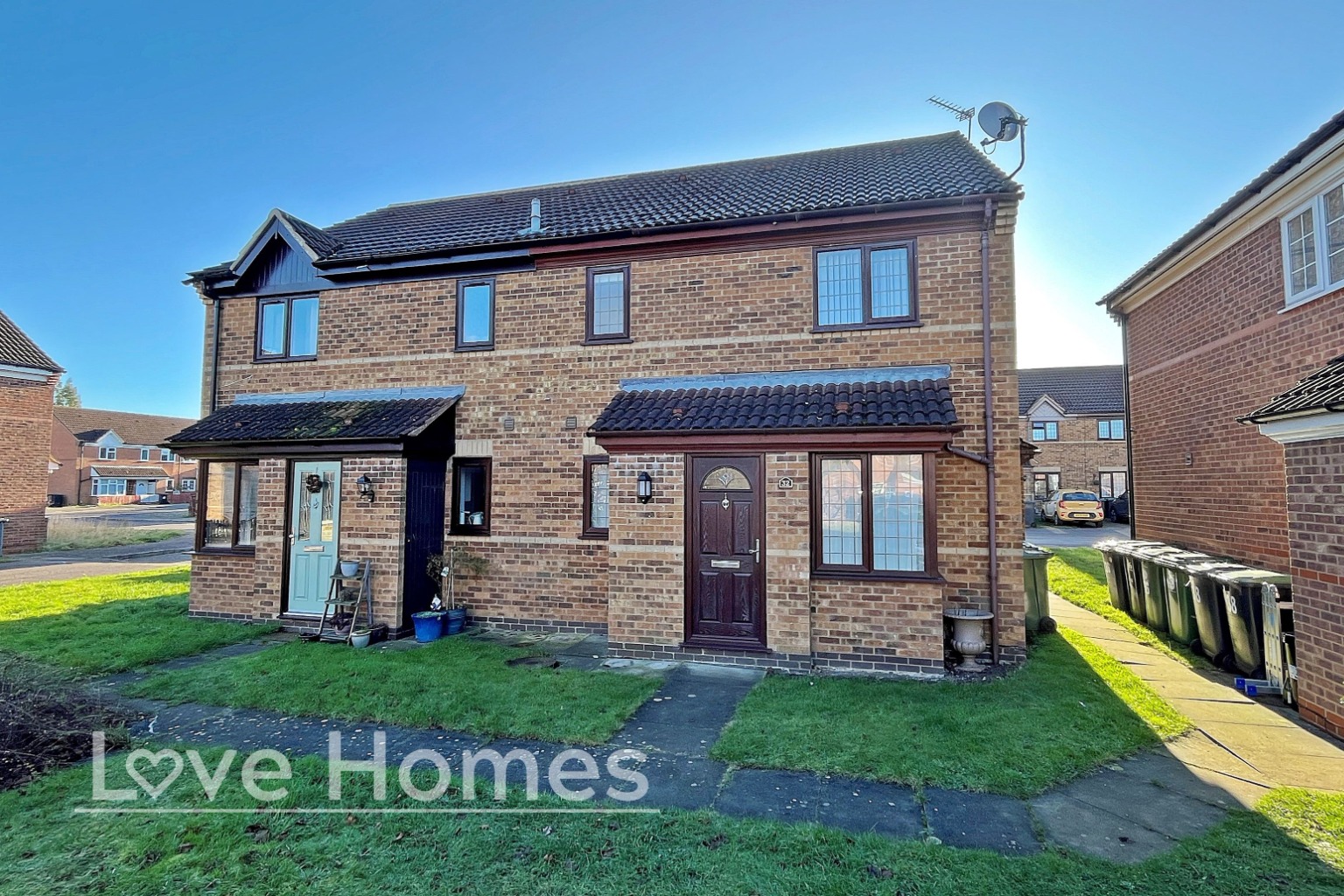 Well-Presented One Bedroom Cluster Home with Allocated Parking in The Paddocks, Flitwick