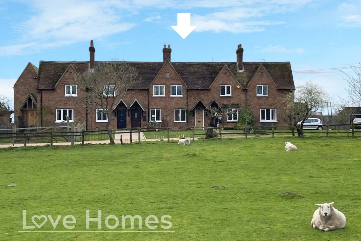 Charming 2-Bed Cottage in Exclusive Peakes End, Steppingley