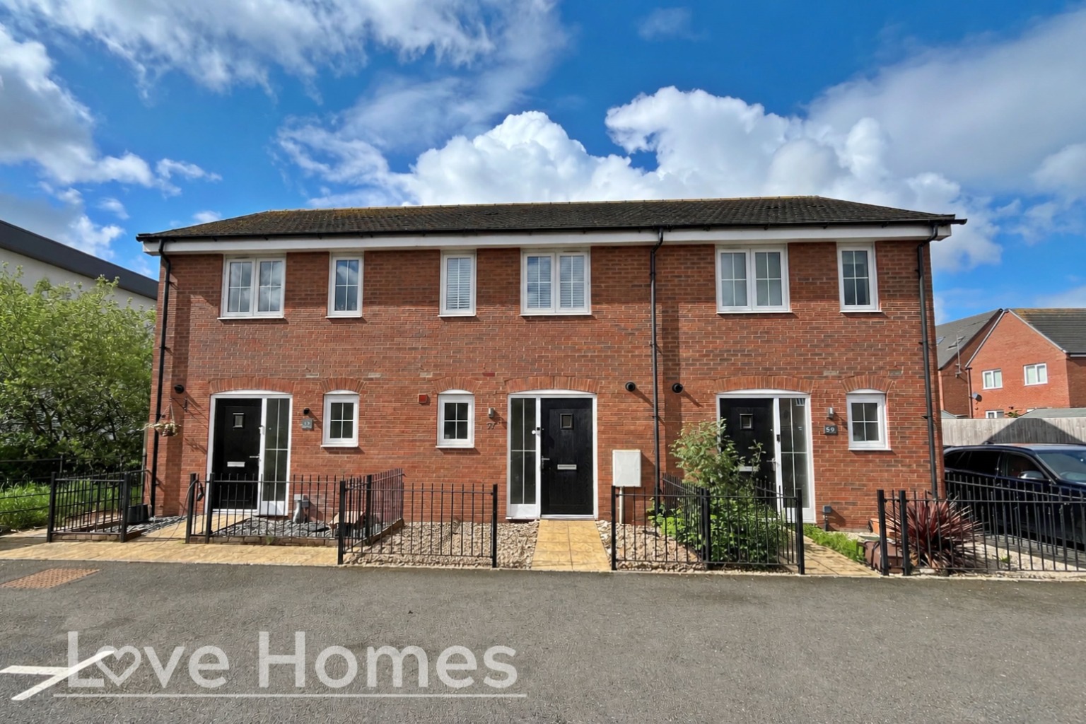 Stylish Two Bedroom House in Popular Steppingley Gardens, Flitwick