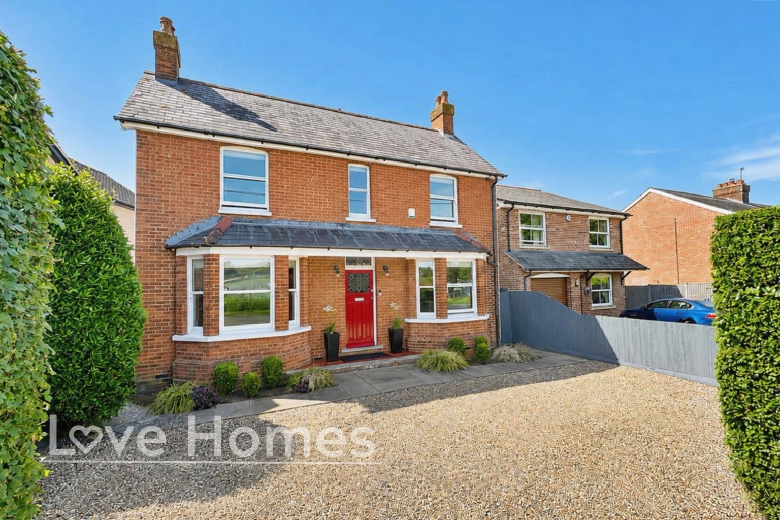 Stunning Four Bedroom Detached Family Home In Flitton With 1.5 Acre Plot To Rear