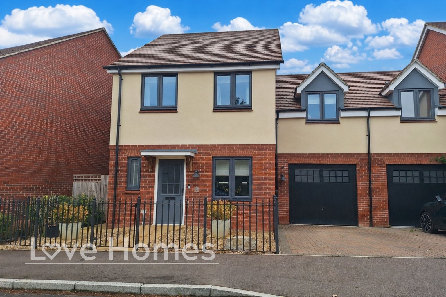 Leigh Woods Place, Silsoe, MK45 4QF