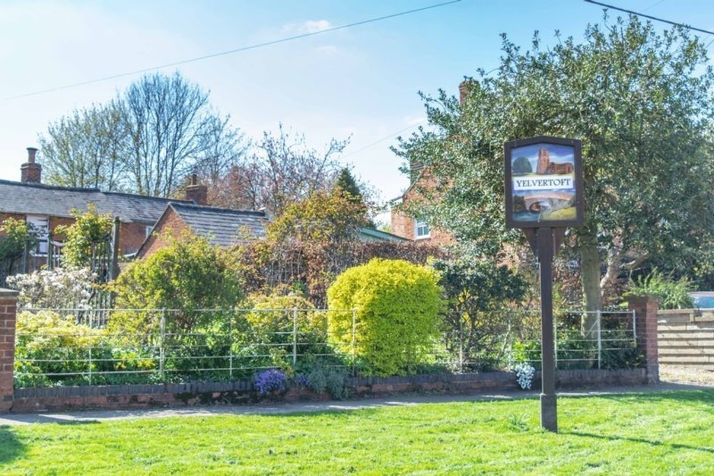 New Build Property, Two Bedroom Detached Bungalow With Garage For Sale