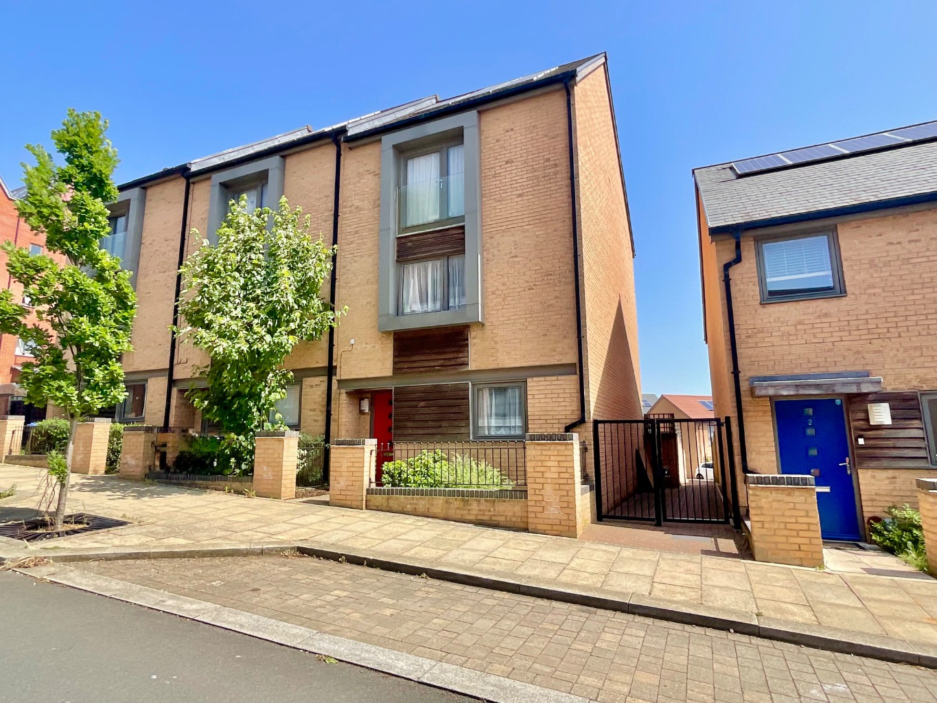 Four Bedroom Town House For Sale In Upton, Northampton.