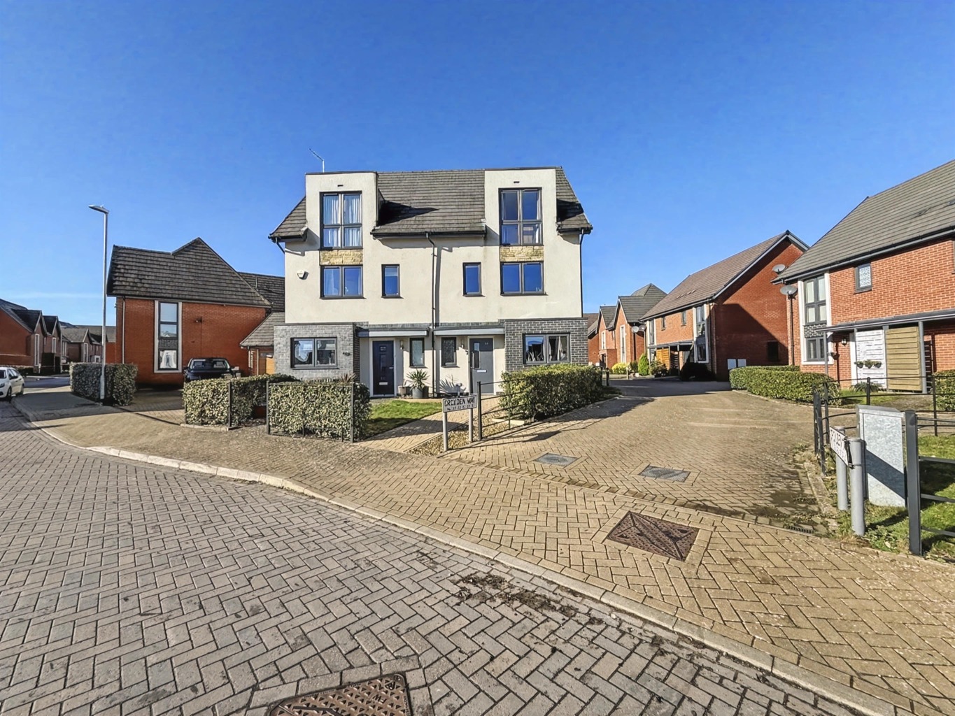 Three Bedroom Semi- Detached Property For Sale In Daventry